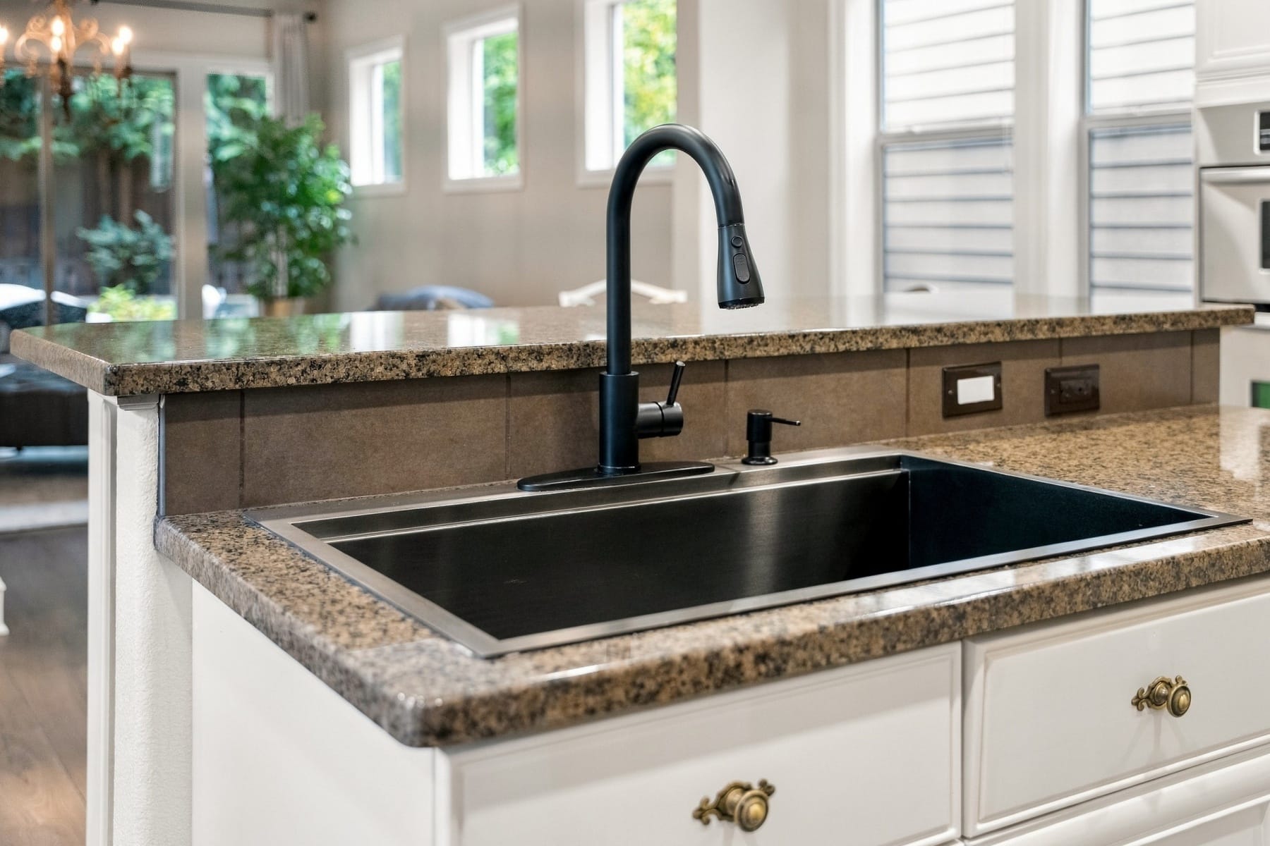  10340 SW HELENIUS ST Tualatin, OR 97062 - 物件實景