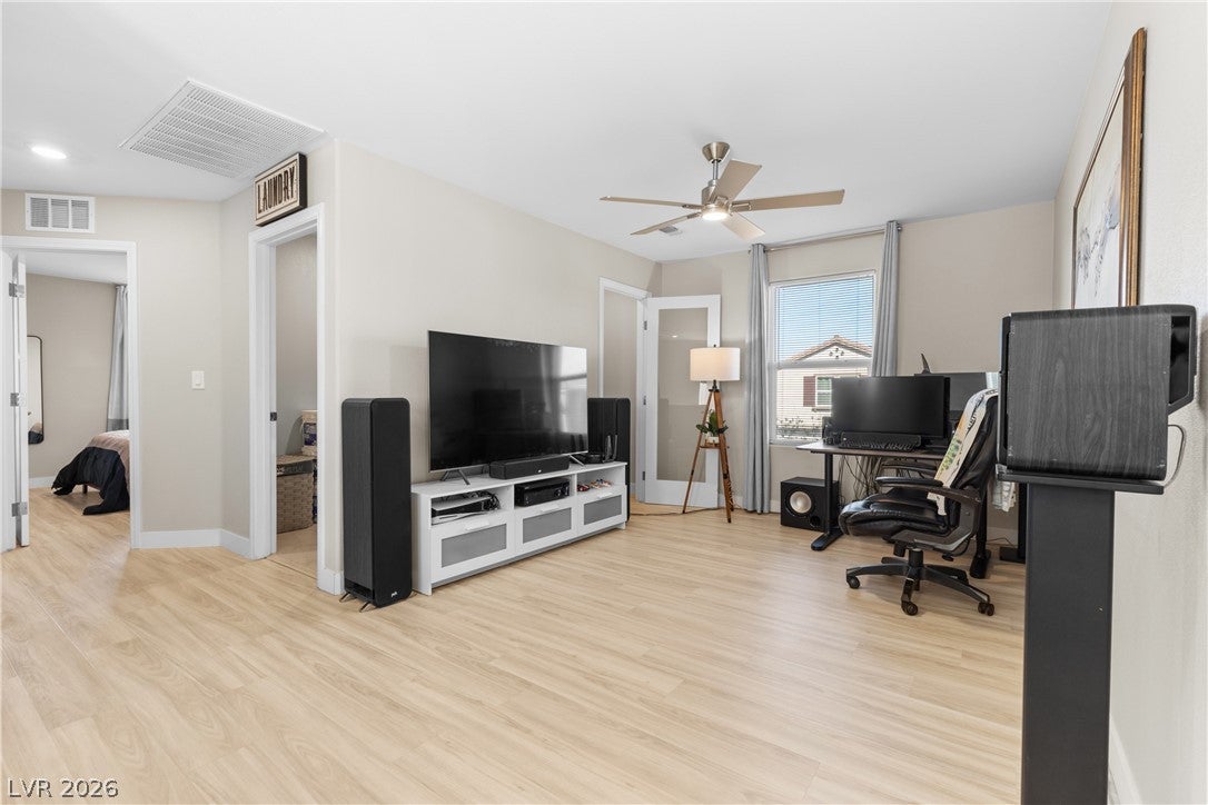 Las Vegas, Nevada, 89141, United States, 3 Bedrooms Bedrooms, ,3 BathroomsBathrooms,Residential,For Sale,2032290