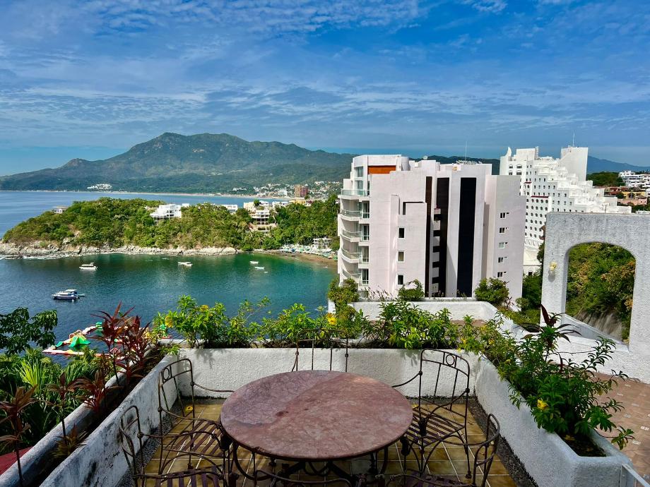 Calle de los riscos, Manzanillo, Colima, 28867, Mexico, 3 Bedrooms Bedrooms, ,3 BathroomsBathrooms,Residential,For Sale,Calle de los riscos,1416641
