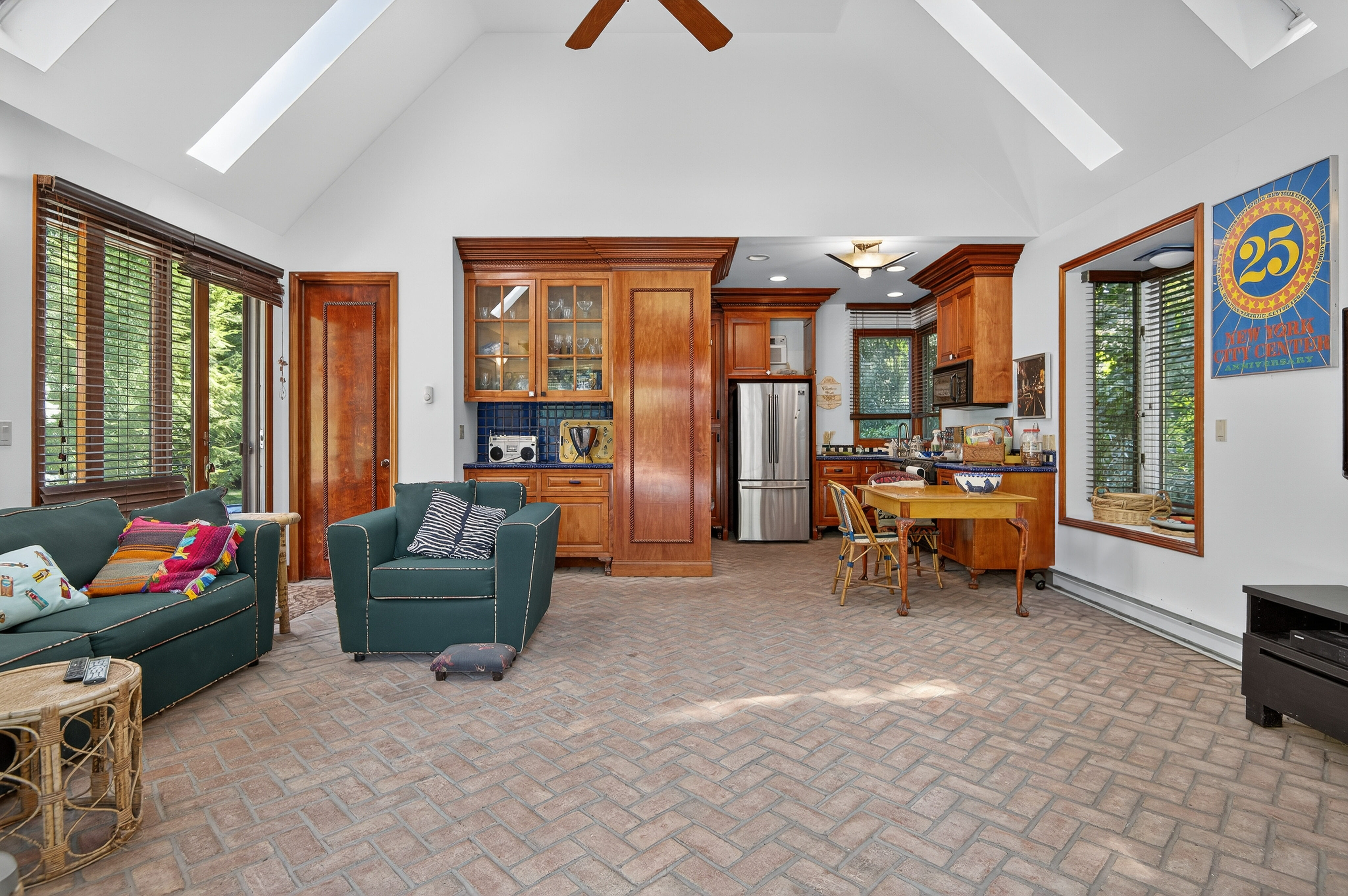  9 Applegreen Drive, Old Westbury, NY 11568 - 物件實景