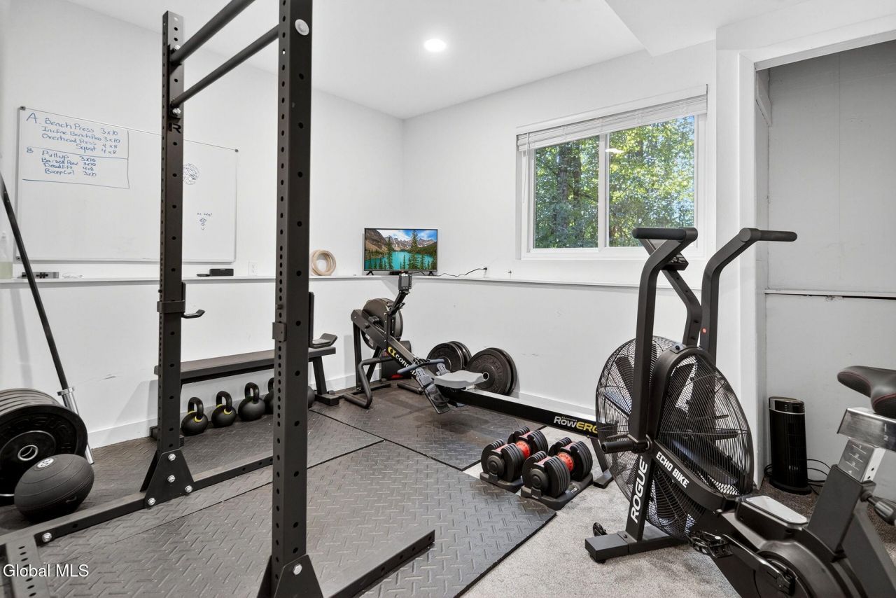 Valatie, New York, 12184, United States, 5 Bedrooms Bedrooms, ,3 BathroomsBathrooms,Residential,For Sale,1924980