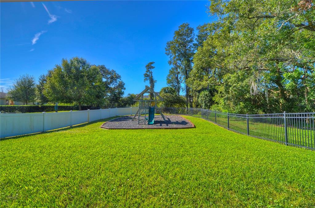 Tampa, Florida, 33625, United States, 3 Bedrooms Bedrooms, ,2 BathroomsBathrooms,Residential,For Sale,1989195