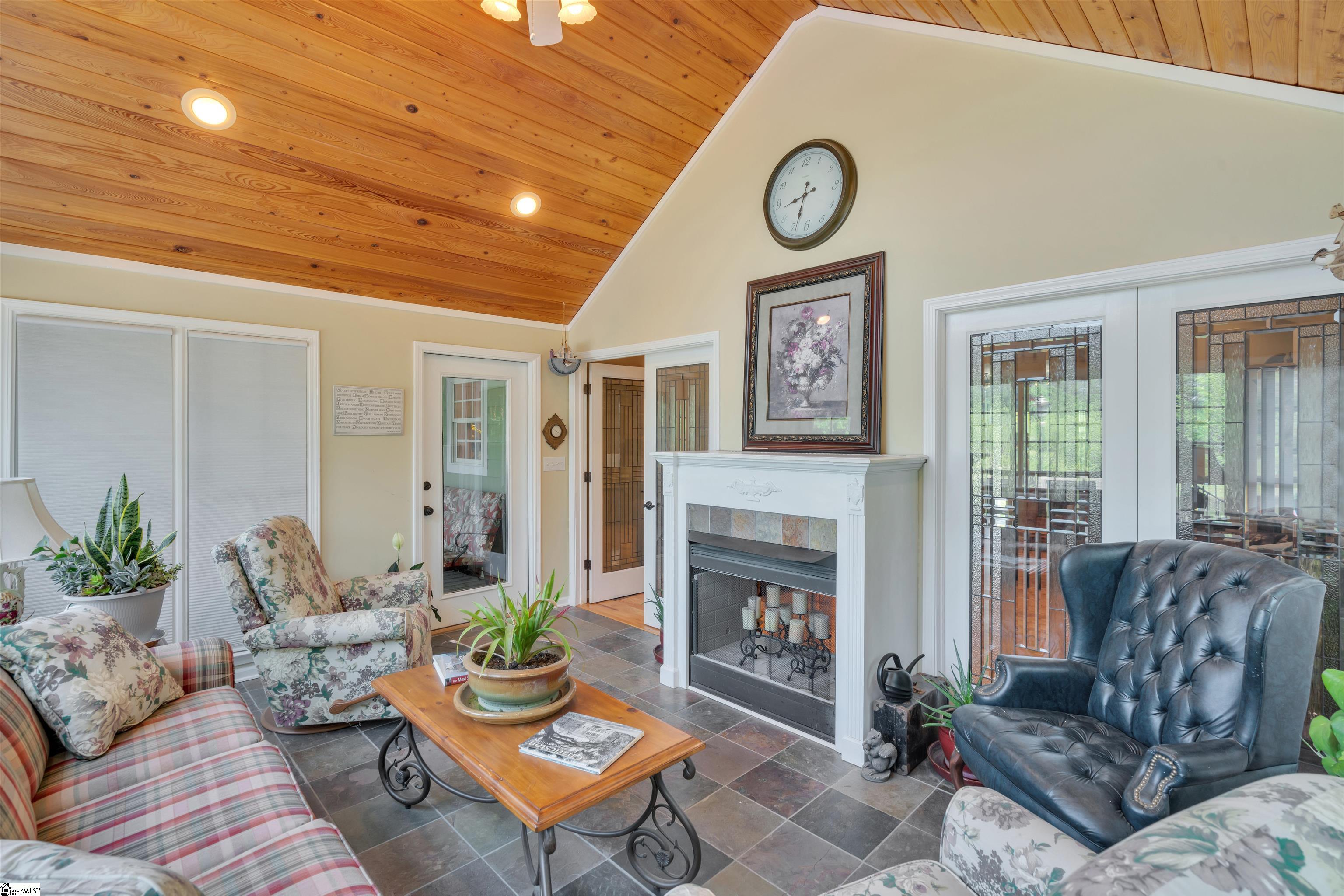 Spartanburg, South Carolina, 29306, United States, 3 Bedrooms Bedrooms, ,2 BathroomsBathrooms,Residential,For Sale,1695511