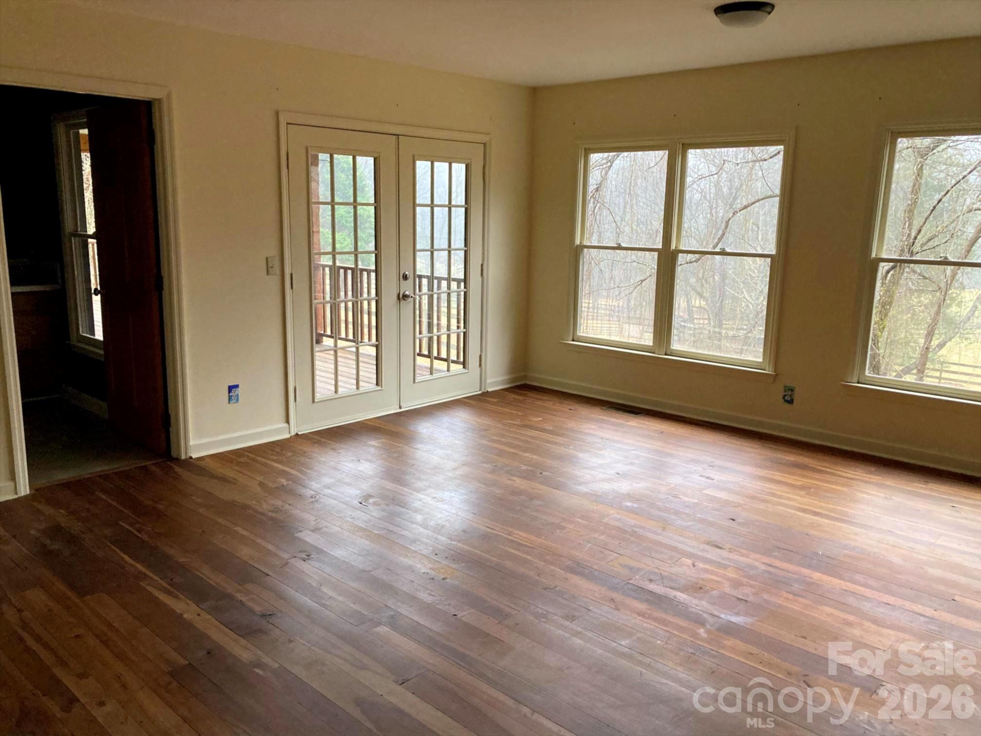 Columbus, North Carolina, 28722, United States, 2 Bedrooms Bedrooms, ,2 BathroomsBathrooms,Residential,For Sale,2009106