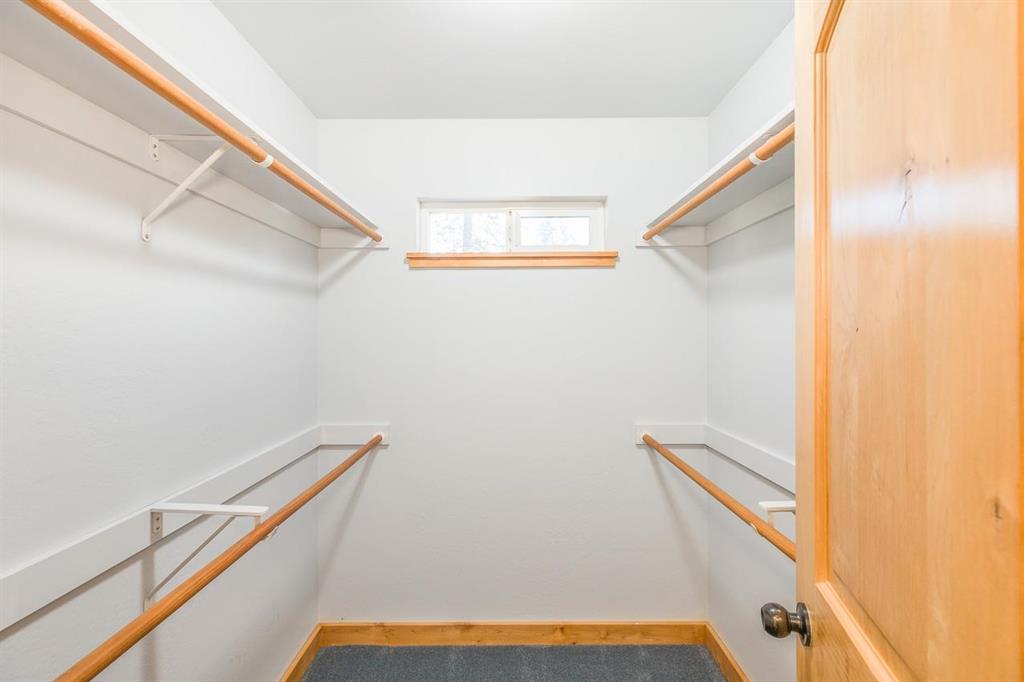 Lake Almanor Country Club, California, 96137, United States, 3 Bedrooms Bedrooms, ,2 BathroomsBathrooms,Residential,For Sale,1961541