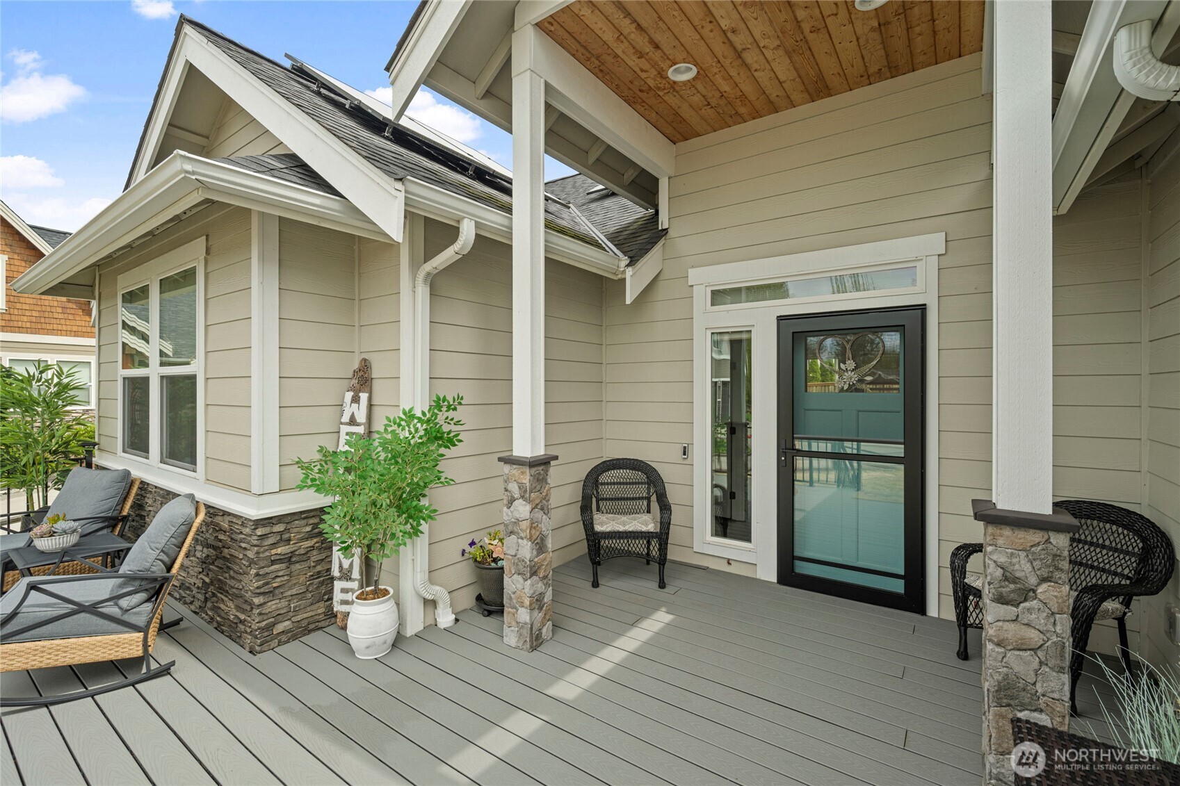 Ferndale, Washington, 98248, United States, 4 Bedrooms Bedrooms, ,2 BathroomsBathrooms,Residential,For Sale,1919590