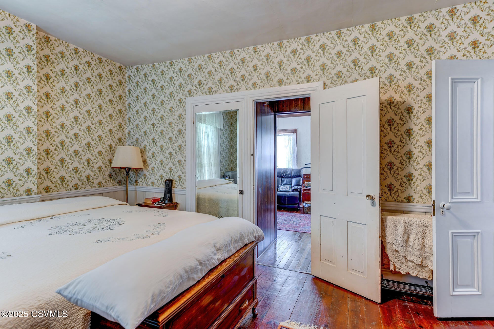 Bloomsburg, Pennsylvania, 17815, United States, 6 Bedrooms Bedrooms, ,3 BathroomsBathrooms,Residential,For Sale,1982925