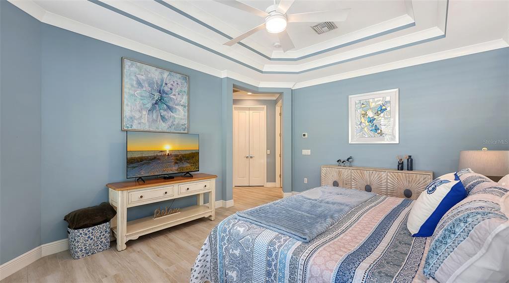 Sarasota, Florida, 34236, United States, 3 Bedrooms Bedrooms, ,4 BathroomsBathrooms,Residential,For Sale,1987814