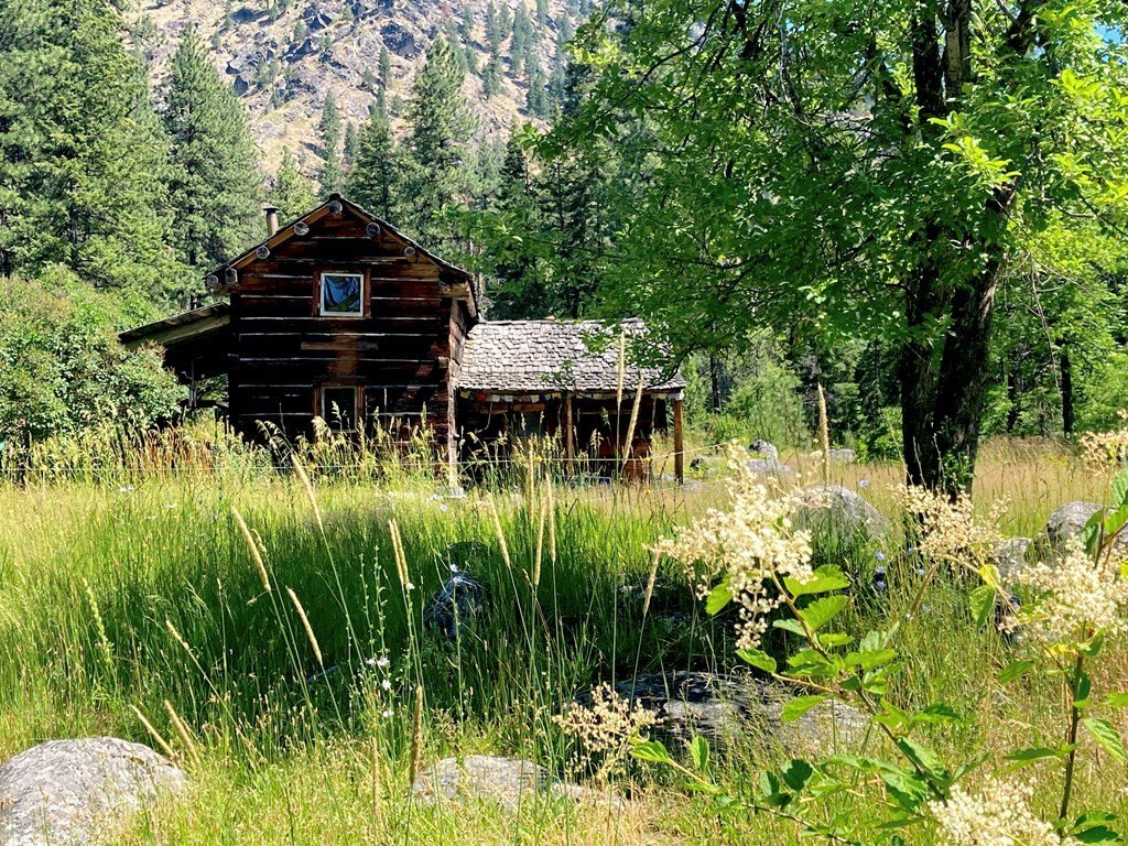Riggins, Idaho, 83549, United States, 1 Bedroom Bedrooms, ,Residential,For Sale,1762926