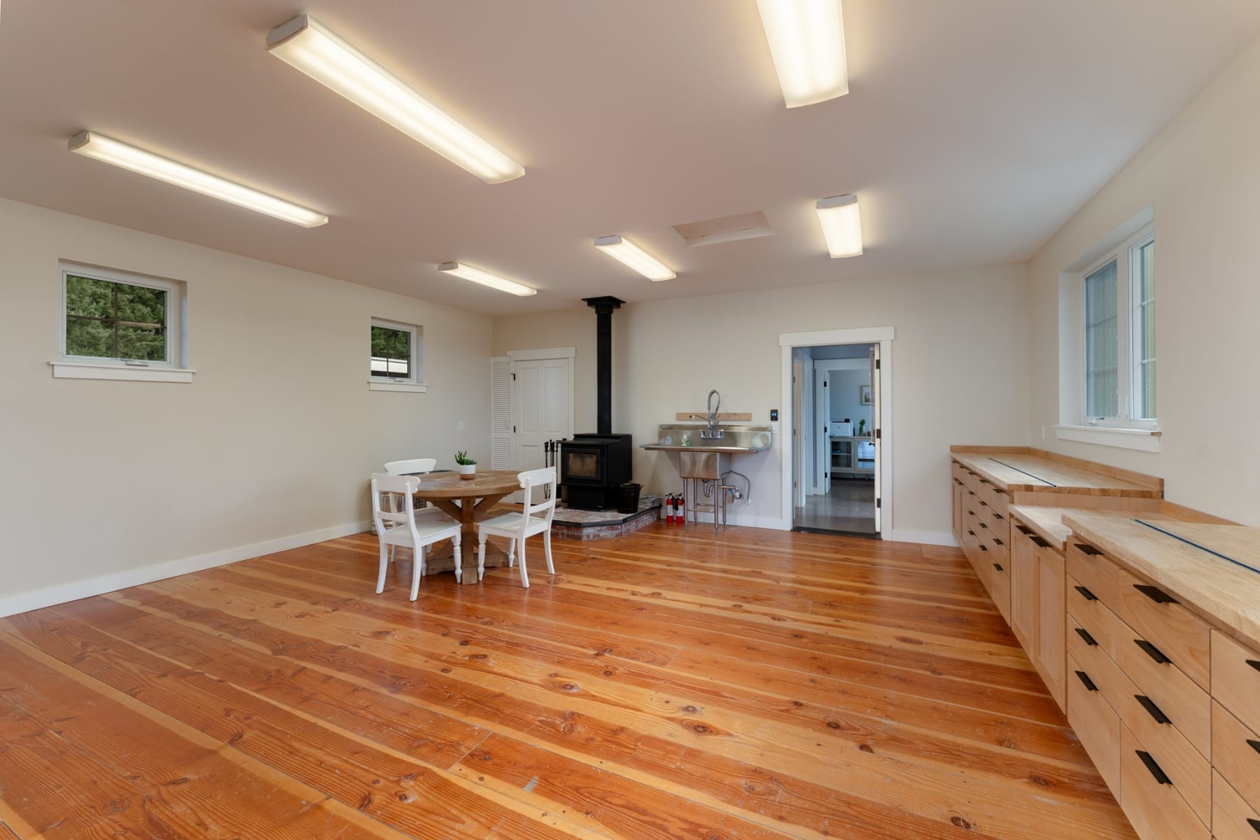  17001 NE FAIRVIEW DR Dundee, OR 97115 - 物件實景