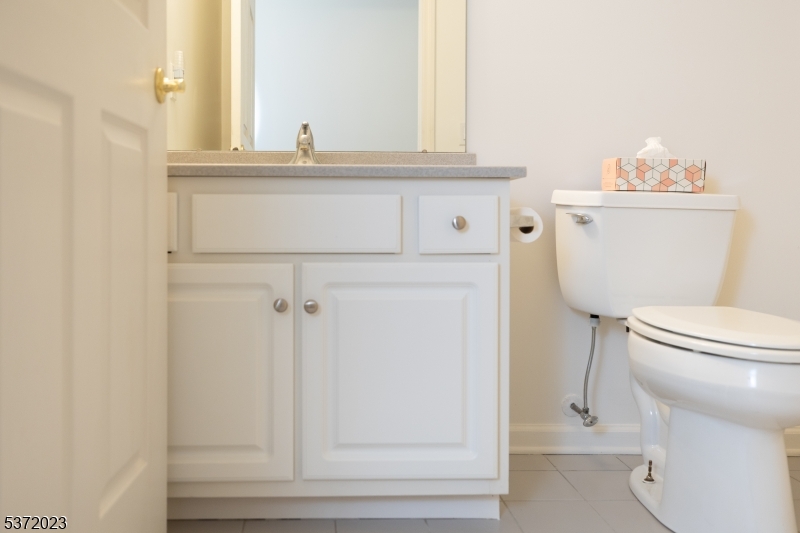 Rockaway Twp., New Jersey, 07866-5821, United States, 2 Bedrooms Bedrooms, ,2 BathroomsBathrooms,Residential,For Sale,1915485