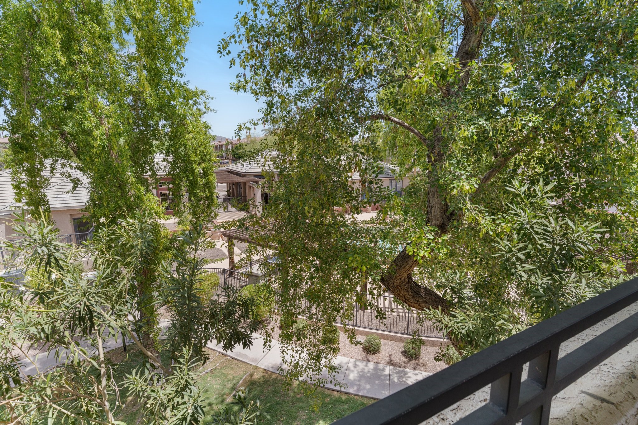  5345 E Van Buren Street ¦Phoenix, AZ - 物件實景