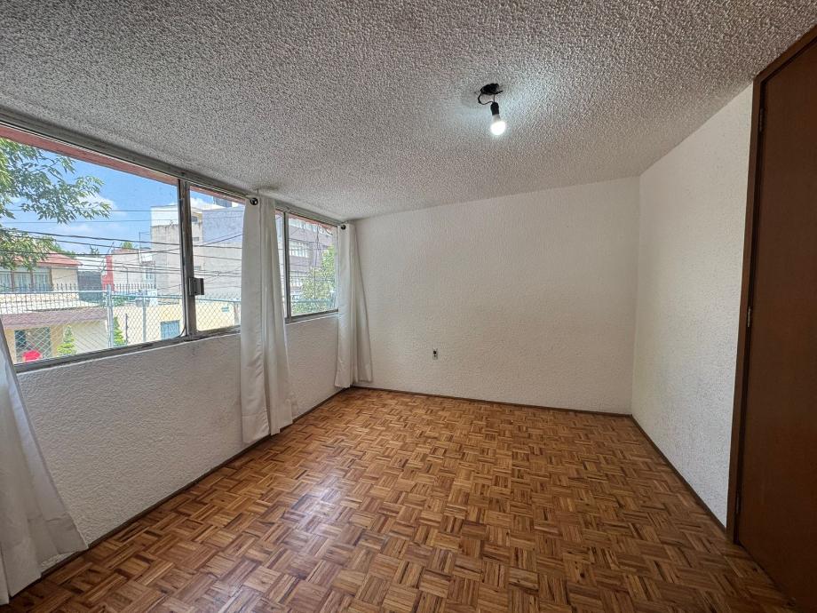 Tlalnepantla de Baz, Estado de méxico, 54050, Mexico, 3 Bedrooms Bedrooms, ,1 BathroomBathrooms,Residential,For Sale,1941924