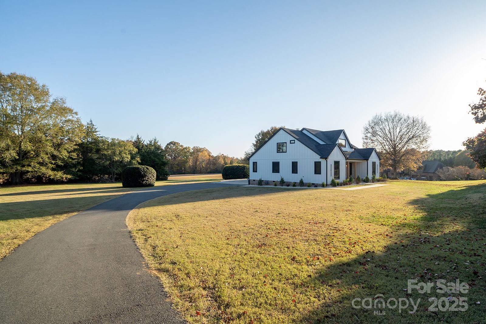 Waxhaw, North Carolina, 28173, United States, 5 Bedrooms Bedrooms, ,4 BathroomsBathrooms,Residential,For Sale,1990877