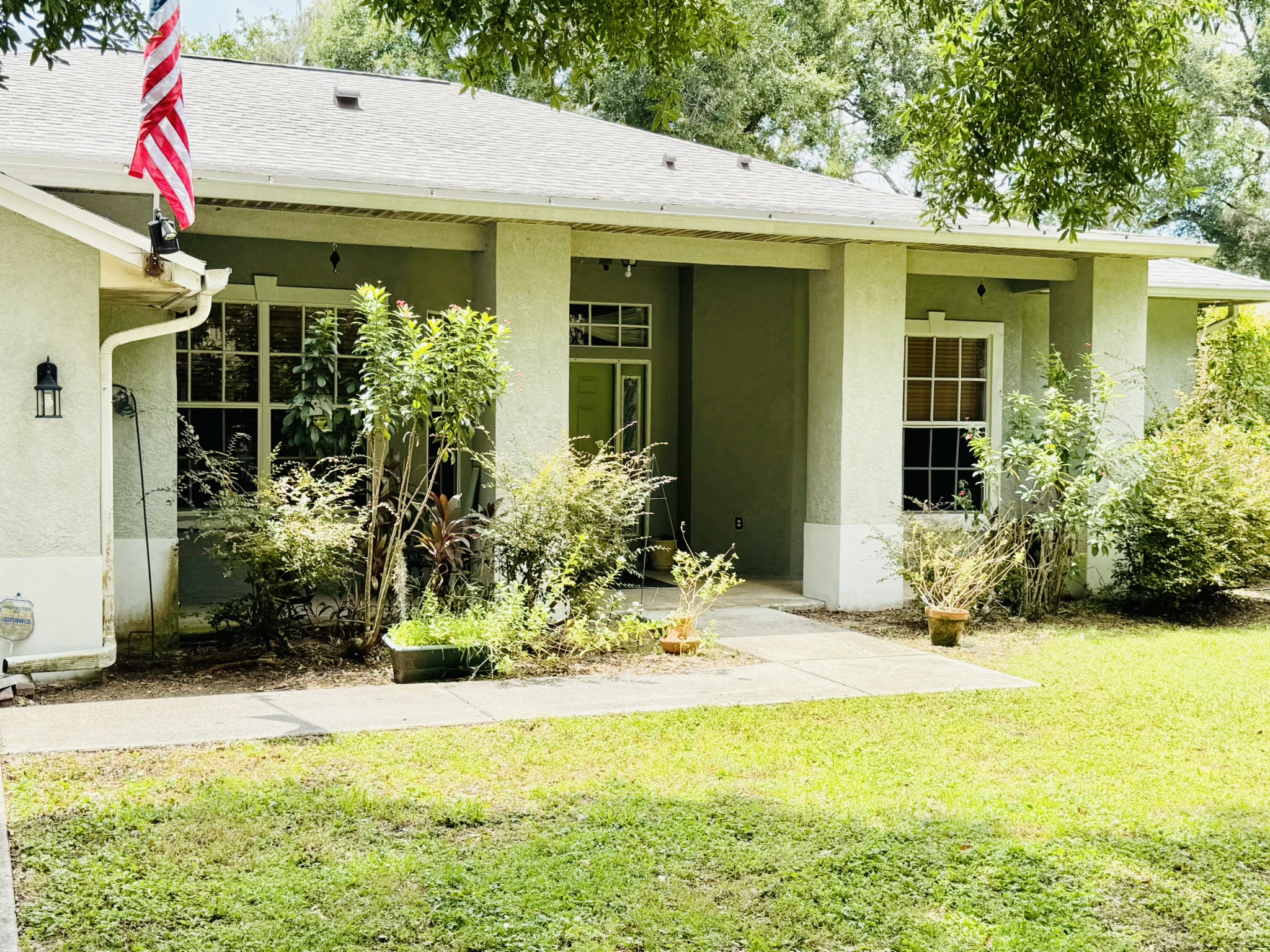 Thonotosassa, Florida, 33592, United States, 4 Bedrooms Bedrooms, ,3 BathroomsBathrooms,Residential,For Sale,1981312