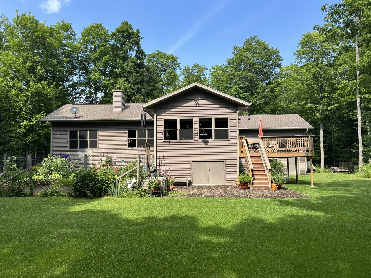 Mercer, Wisconsin, 54547, United States, 32 Bedrooms Bedrooms, ,1 BathroomBathrooms,Residential,For Sale,1872742