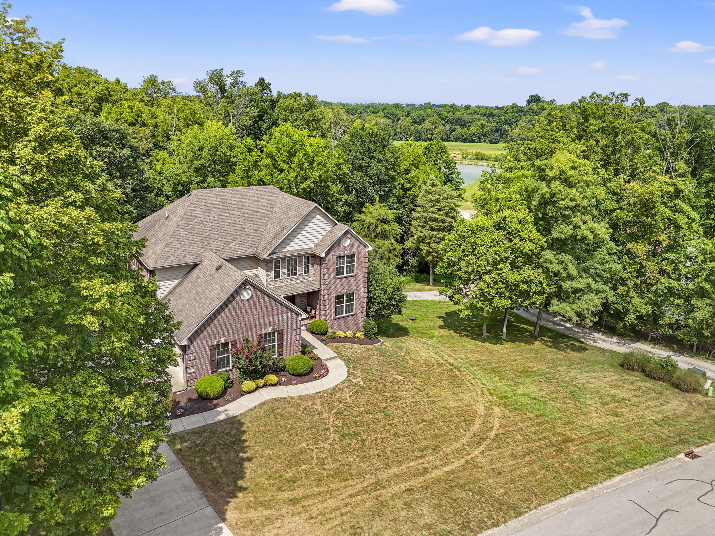 Georgetown, Kentucky, 40324, United States, 5 Bedrooms Bedrooms, ,5 BathroomsBathrooms,Residential,For Sale,1925137