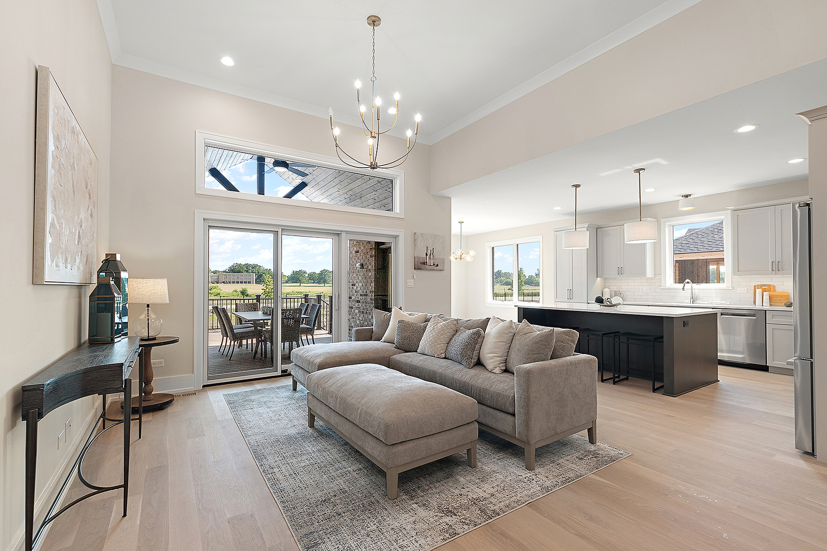 Orland Park, Illinois, 60467, United States, 2 Bedrooms Bedrooms, ,2 BathroomsBathrooms,Residential,For Sale,1921917