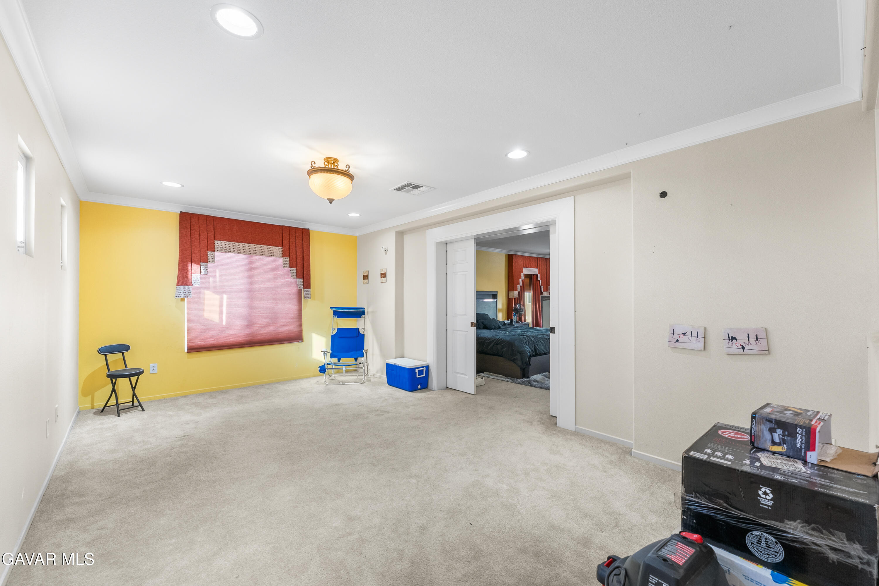 Lancaster, California, 93536, United States, 5 Bedrooms Bedrooms, ,3 BathroomsBathrooms,Residential,For Sale,1996467