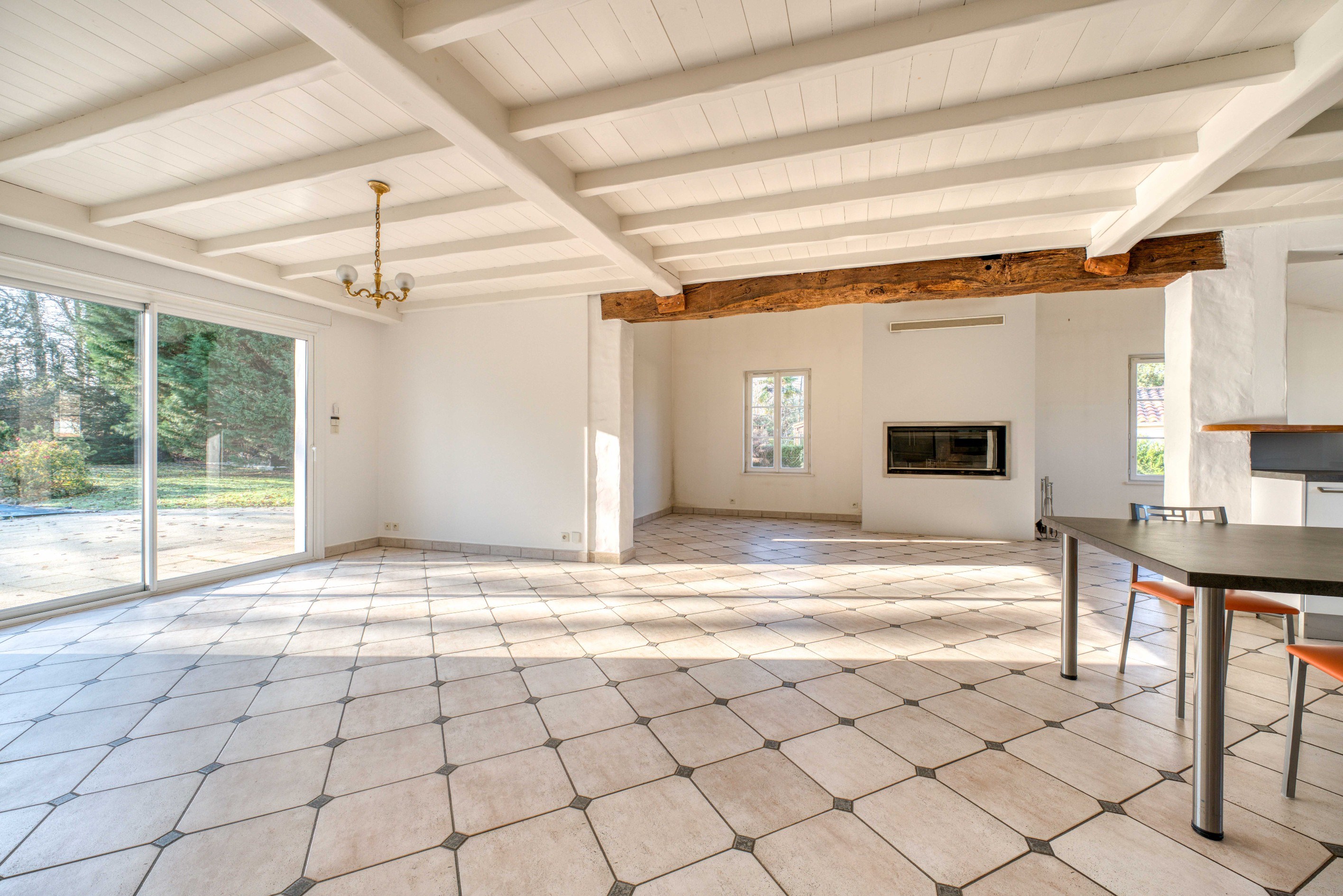  RECENT VILLA WITH SWIMMING POOL CLOSE TO BREUILLET TOWN CENTRE - 物件實景