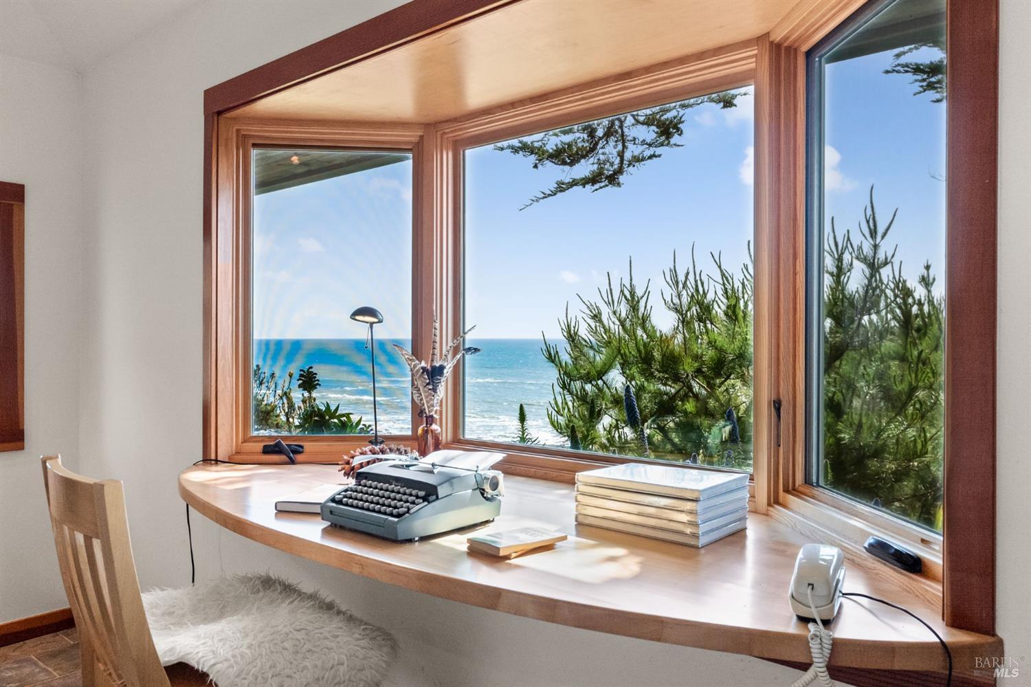 Bolinas, California, 94924, United States, 2 Bedrooms Bedrooms, ,3 BathroomsBathrooms,Residential,For Sale,1906337