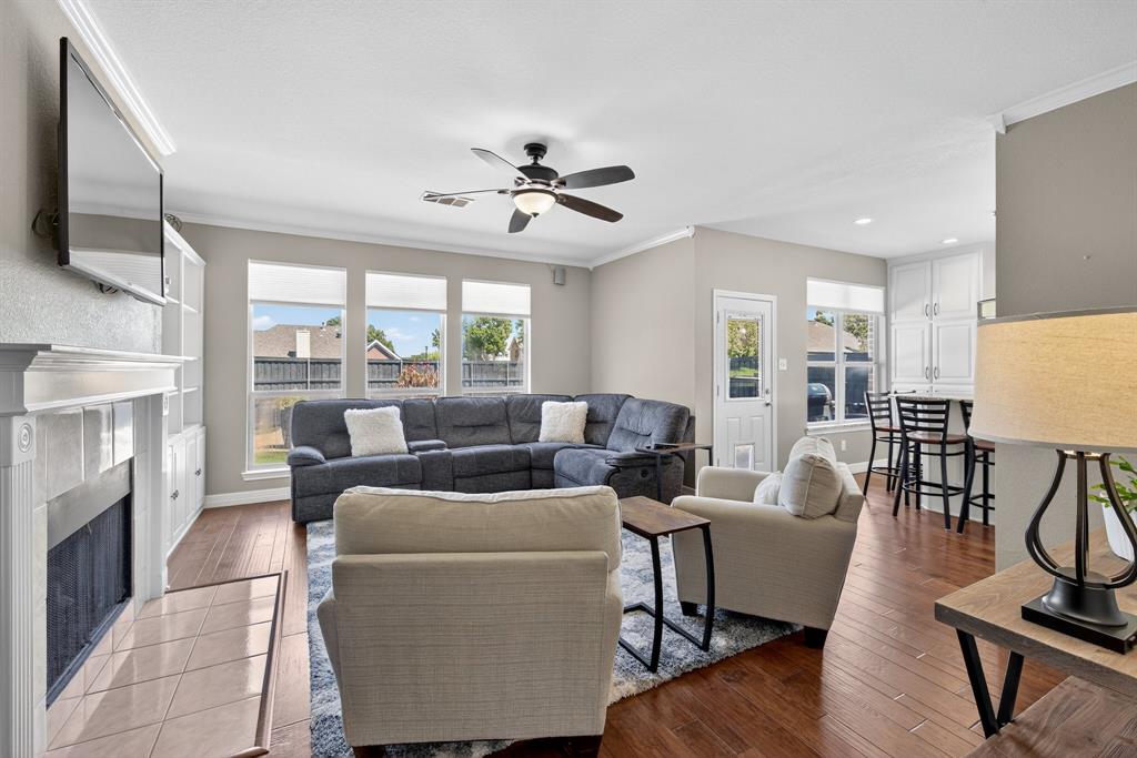 Lewisville, Texas, 75077, United States, 4 Bedrooms Bedrooms, ,3 BathroomsBathrooms,Residential,For Sale,1950260