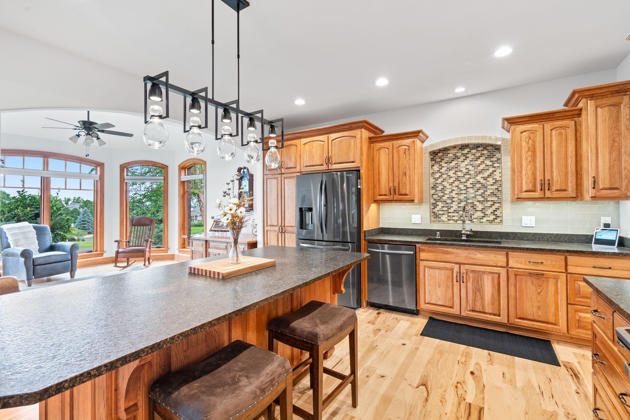 Lac La Belle, Wisconsin, 53066, United States, 4 Bedrooms Bedrooms, ,4 BathroomsBathrooms,Residential,For Sale,1901123