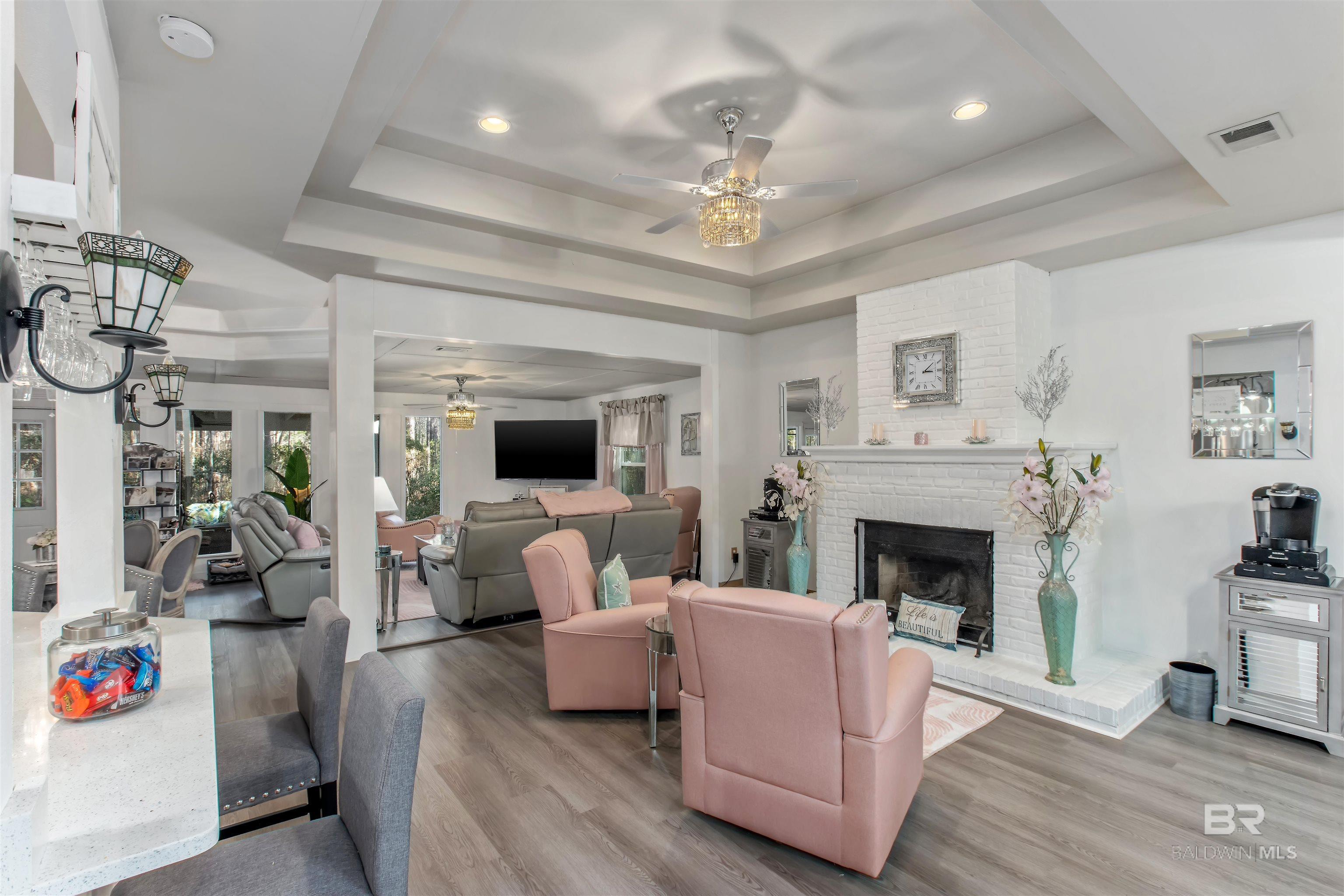 Gulf Shores, Alabama, 36542, United States, 4 Bedrooms Bedrooms, ,3 BathroomsBathrooms,Residential,For Sale,1877388