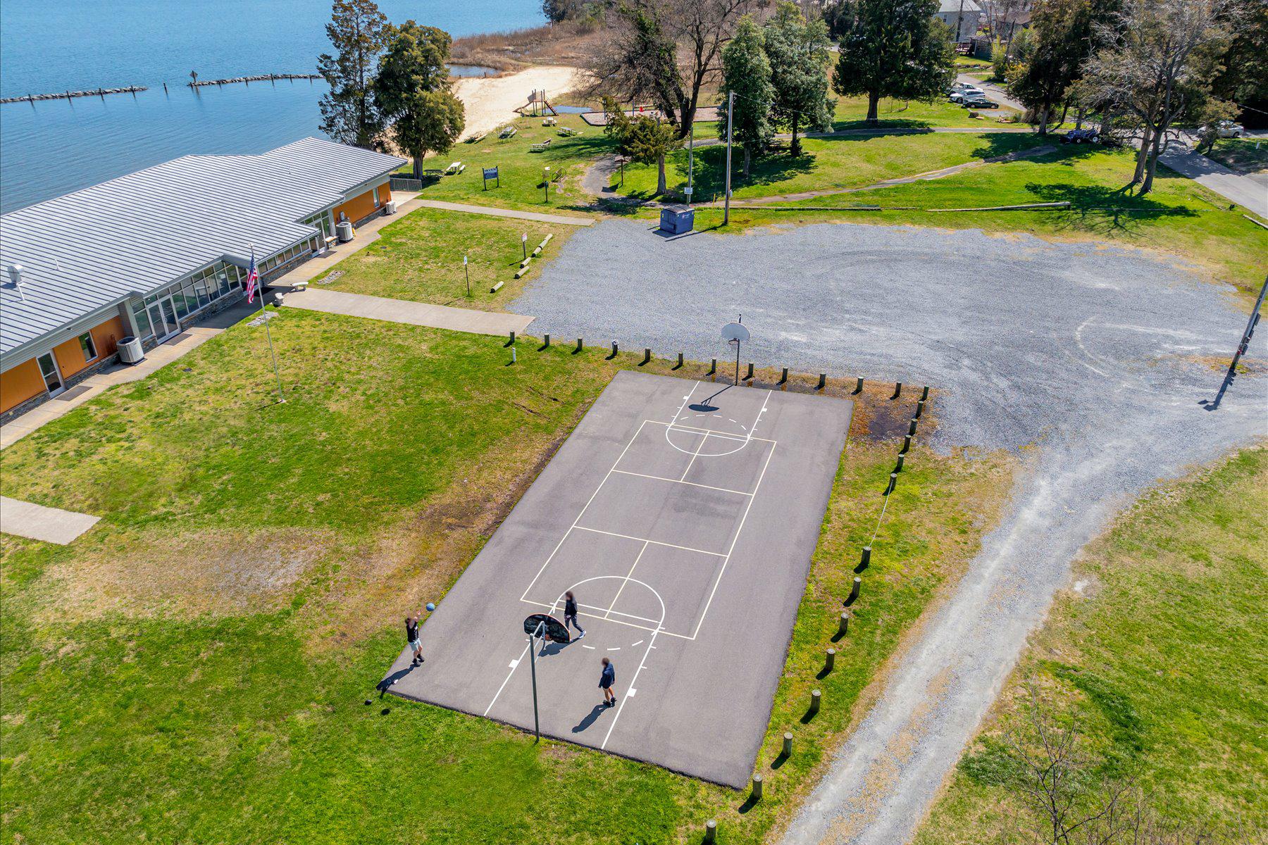  851 Selby Boulevard, Edgewater, MD, 21037 - 物件實景