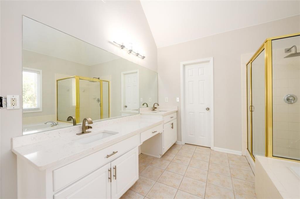 Lawrenceville, Georgia, 30043, United States, 6 Bedrooms Bedrooms, ,5 BathroomsBathrooms,Residential,For Sale,1988331