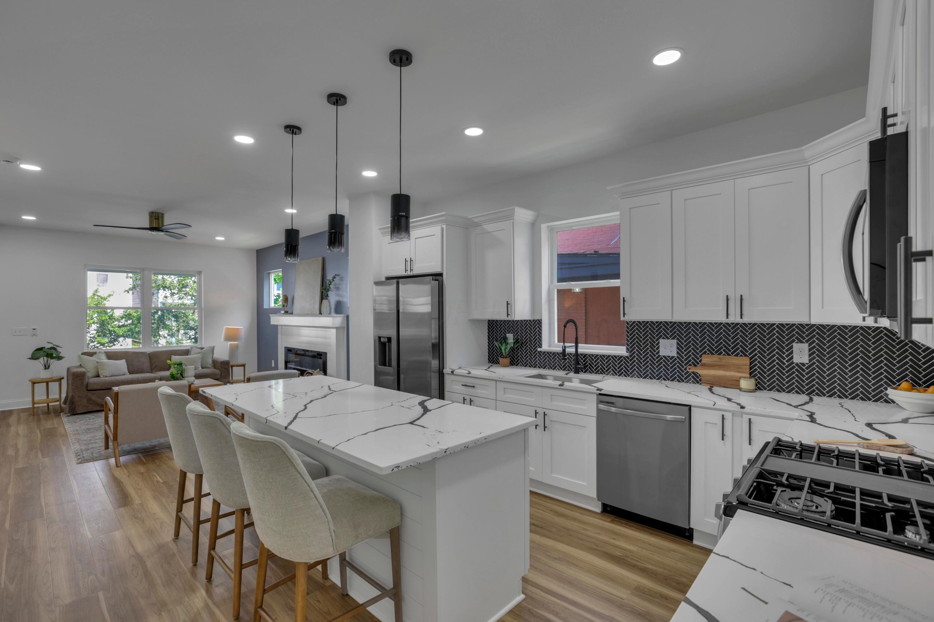 Columbus, Ohio, 43203, United States, 4 Bedrooms Bedrooms, ,4 BathroomsBathrooms,Residential,For Sale,2048035
