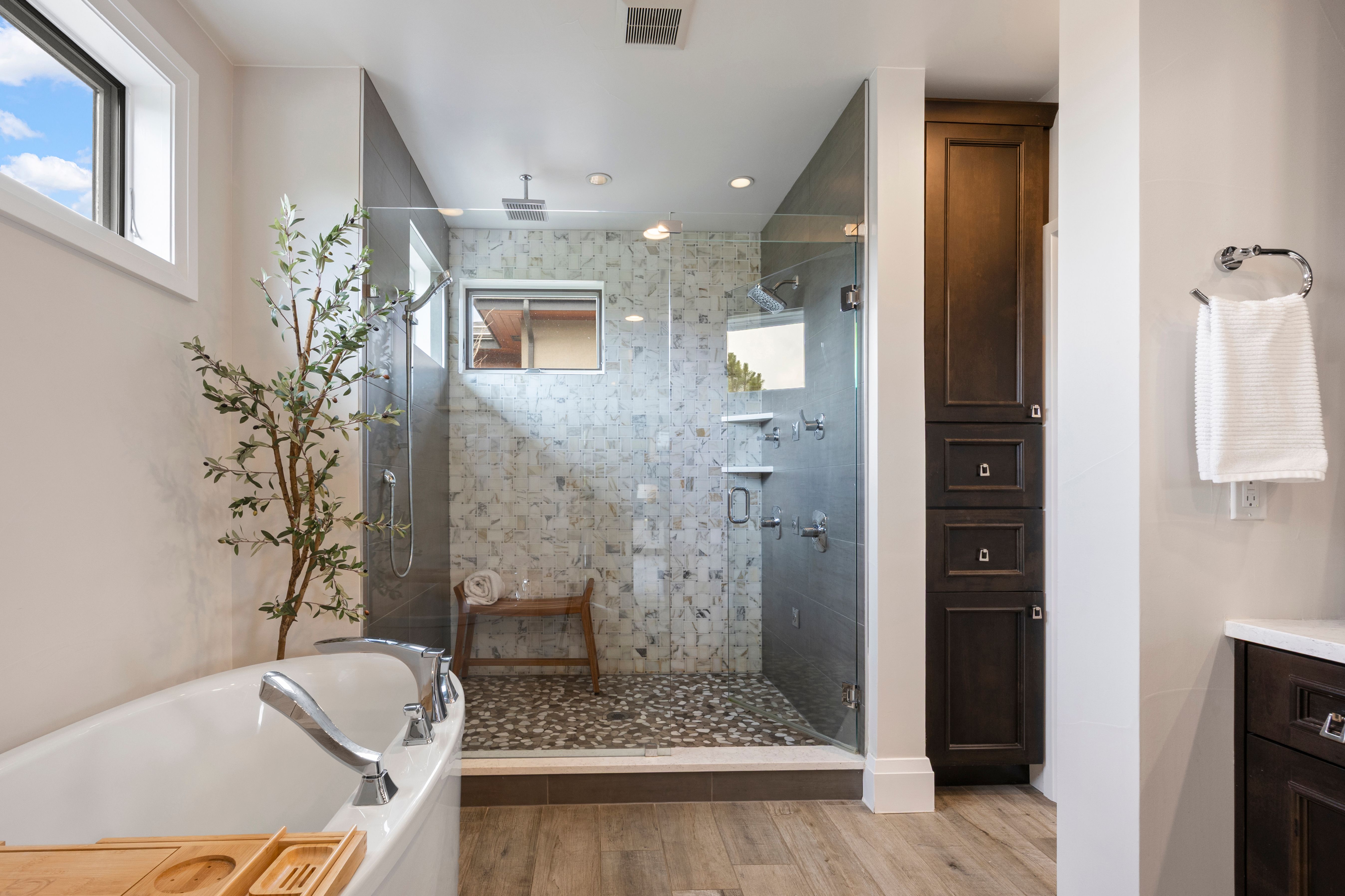  Exceptional Contemporary Move-In Ready Designed For Modern Living - 物件實景