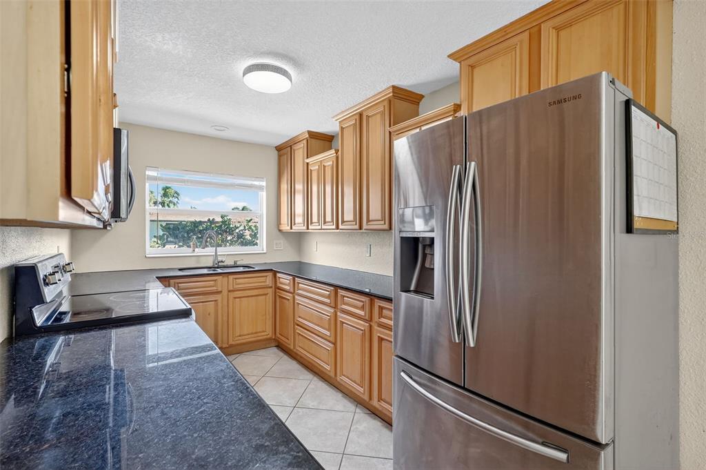 St Petersburg, Florida, 33711, United States, 3 Bedrooms Bedrooms, ,2 BathroomsBathrooms,Residential,For Sale,1989054