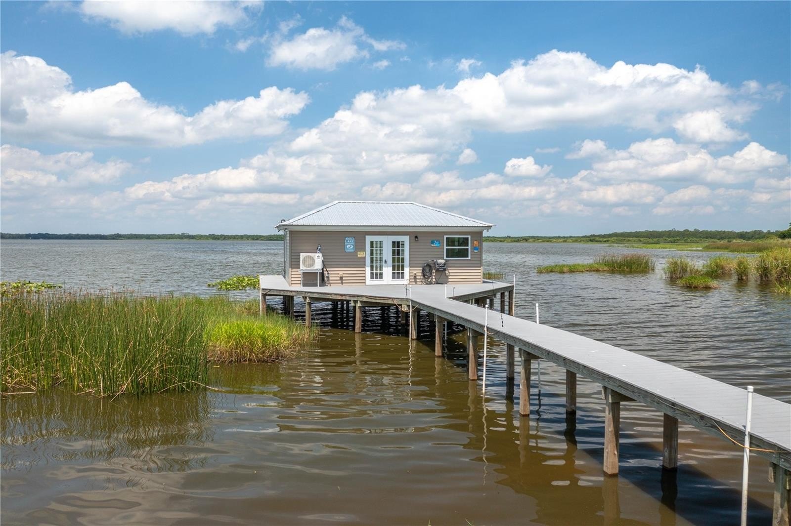 LAKE WALES, Florida, 33898, United States, 3 Bedrooms Bedrooms, ,3 BathroomsBathrooms,Residential,For Sale,1846295
