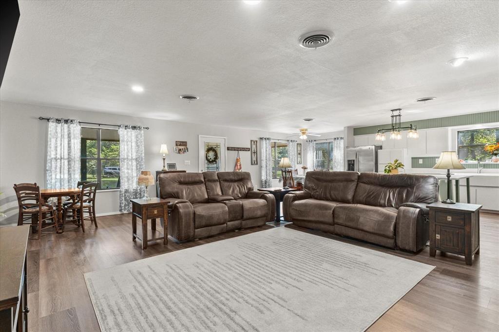 Point, Texas, 75472, United States, 2 Bedrooms Bedrooms, ,2 BathroomsBathrooms,Residential,For Sale,1959087