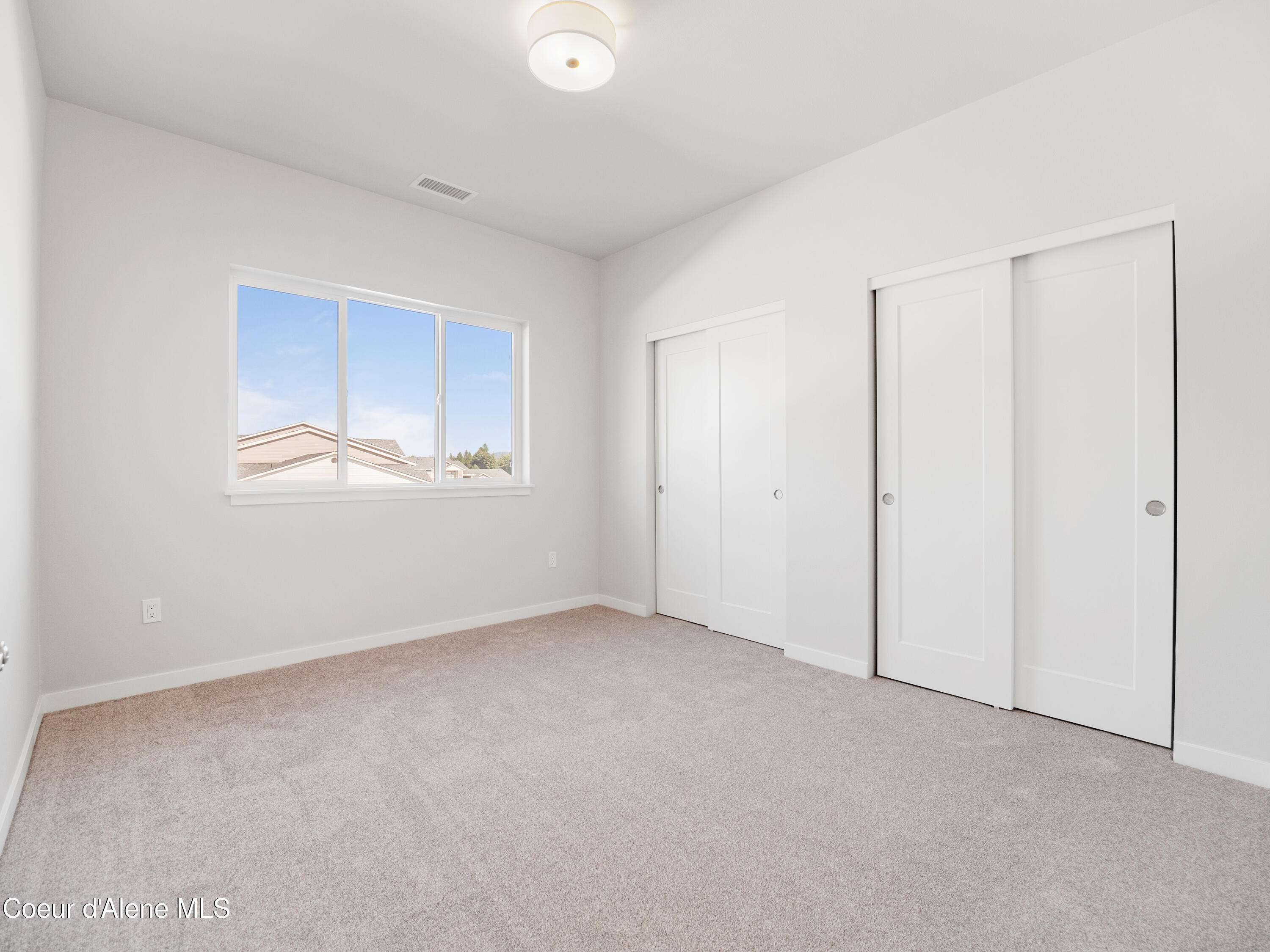 Post Falls, Idaho, 83854, United States, 3 Bedrooms Bedrooms, ,2 BathroomsBathrooms,Residential,For Sale,1895750