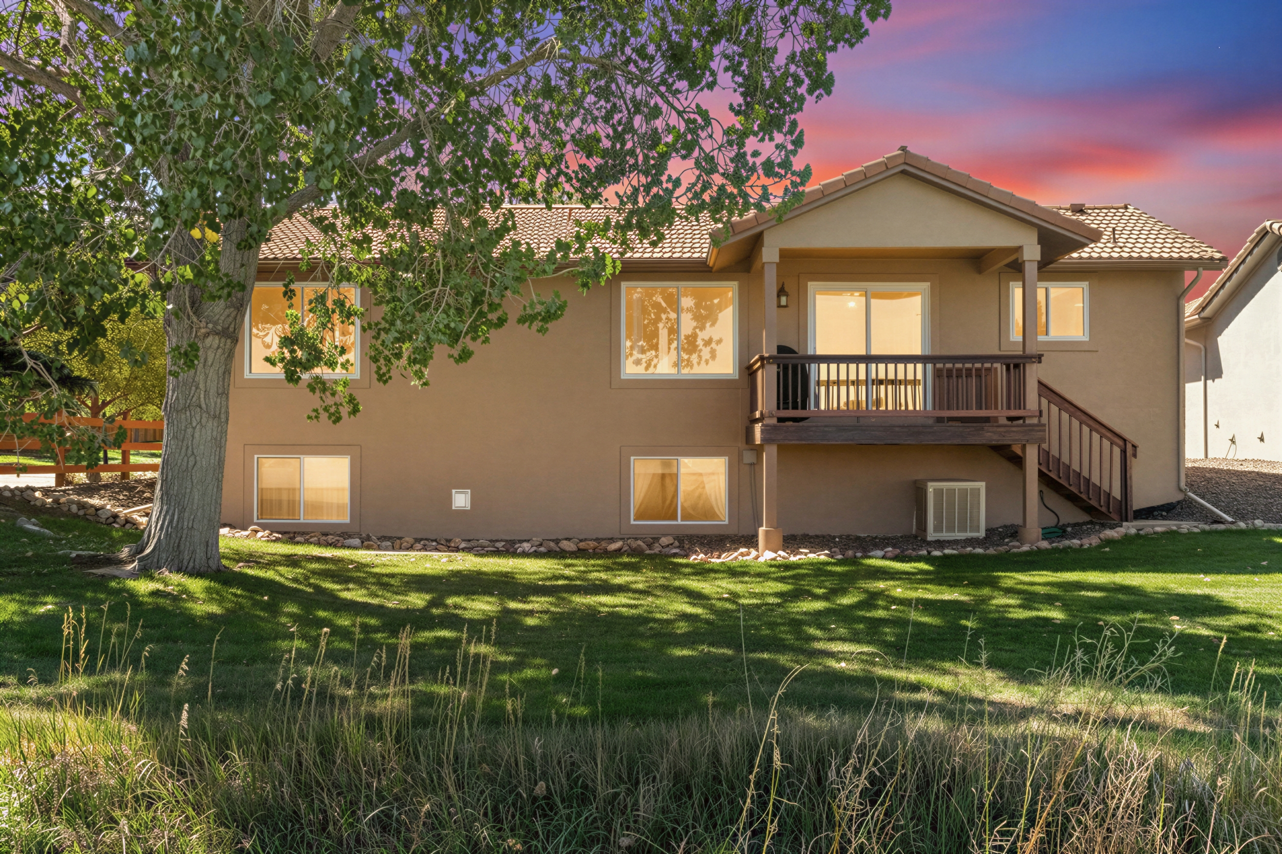  Beautifully Appointed Ranch-Style Home In Desirable Founders Village - 物件實景