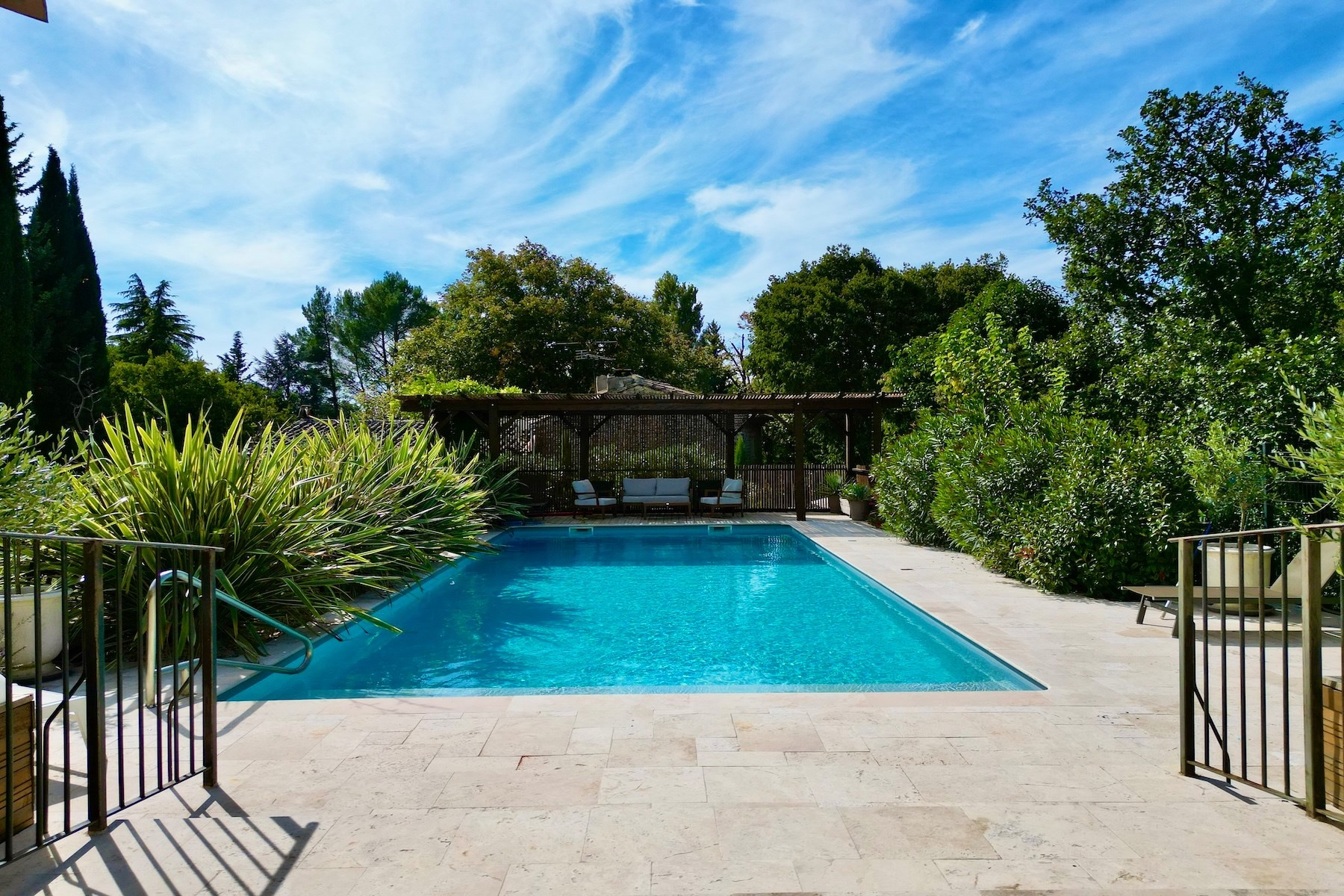  Close to the center of Uzes, Beautiful Contemporary Villa - 物件實景