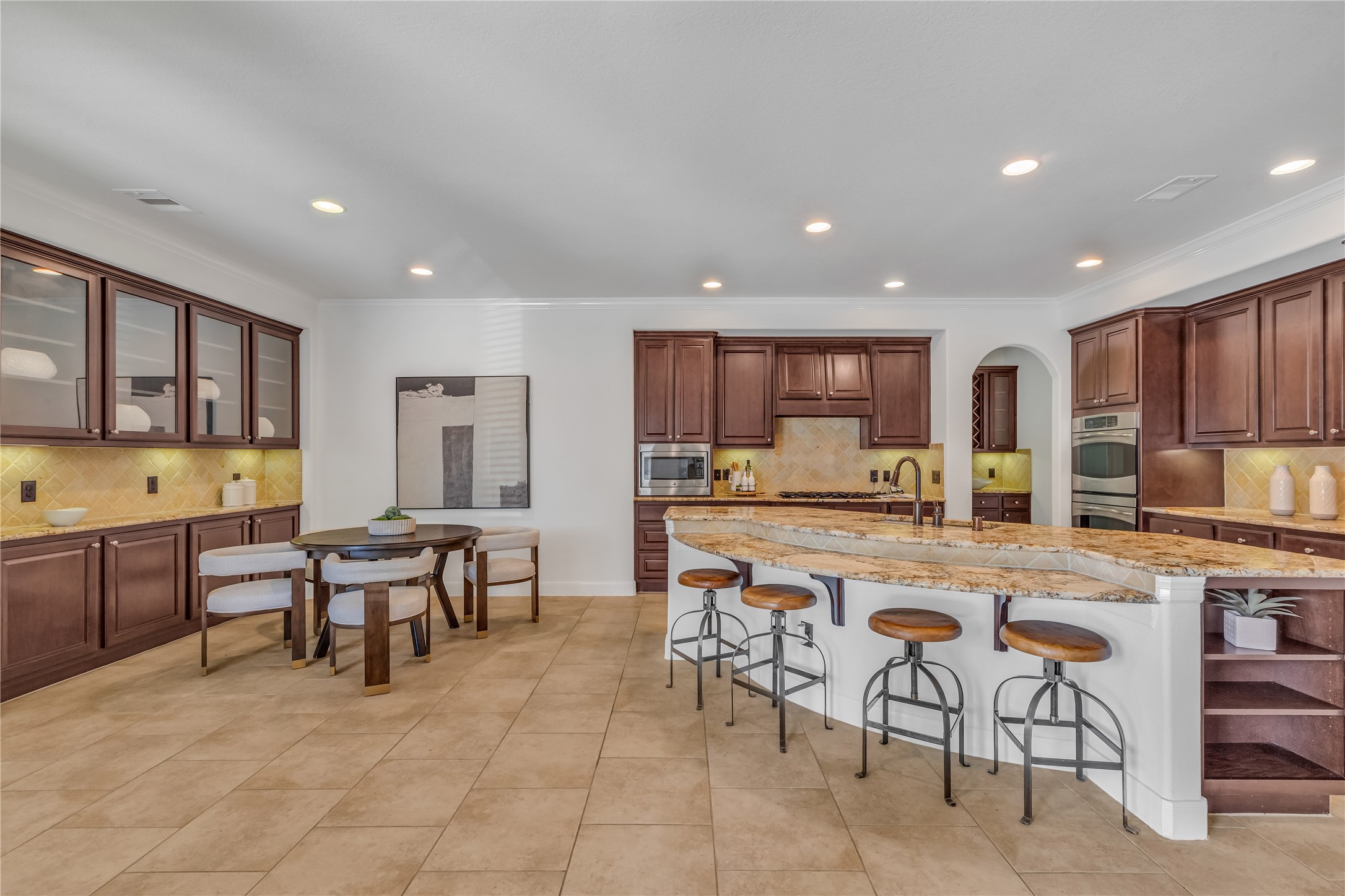 Houston, Texas, 77044, United States, 5 Bedrooms Bedrooms, ,4 BathroomsBathrooms,Residential,For Sale,1927228
