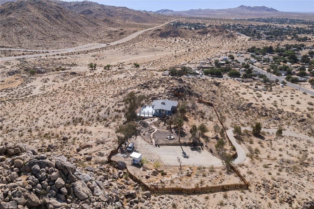 Palmdale, California, 93591, United States, 4 Bedrooms Bedrooms, ,1 BathroomBathrooms,Residential,For Sale,1940534