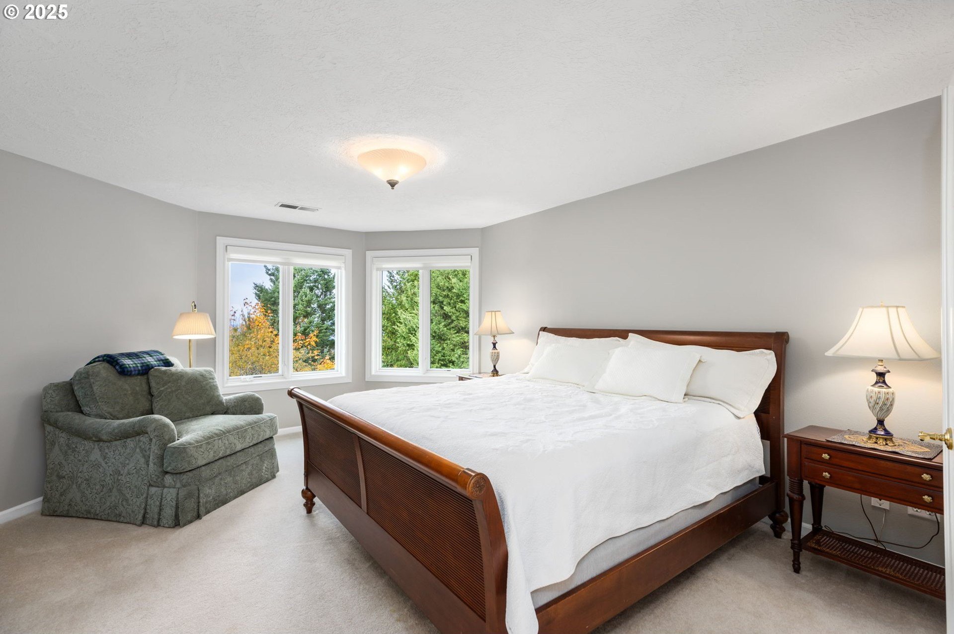 Happy Valley, Oregon, 97086, United States, 3 Bedrooms Bedrooms, ,4 BathroomsBathrooms,Residential,For Sale,1990937