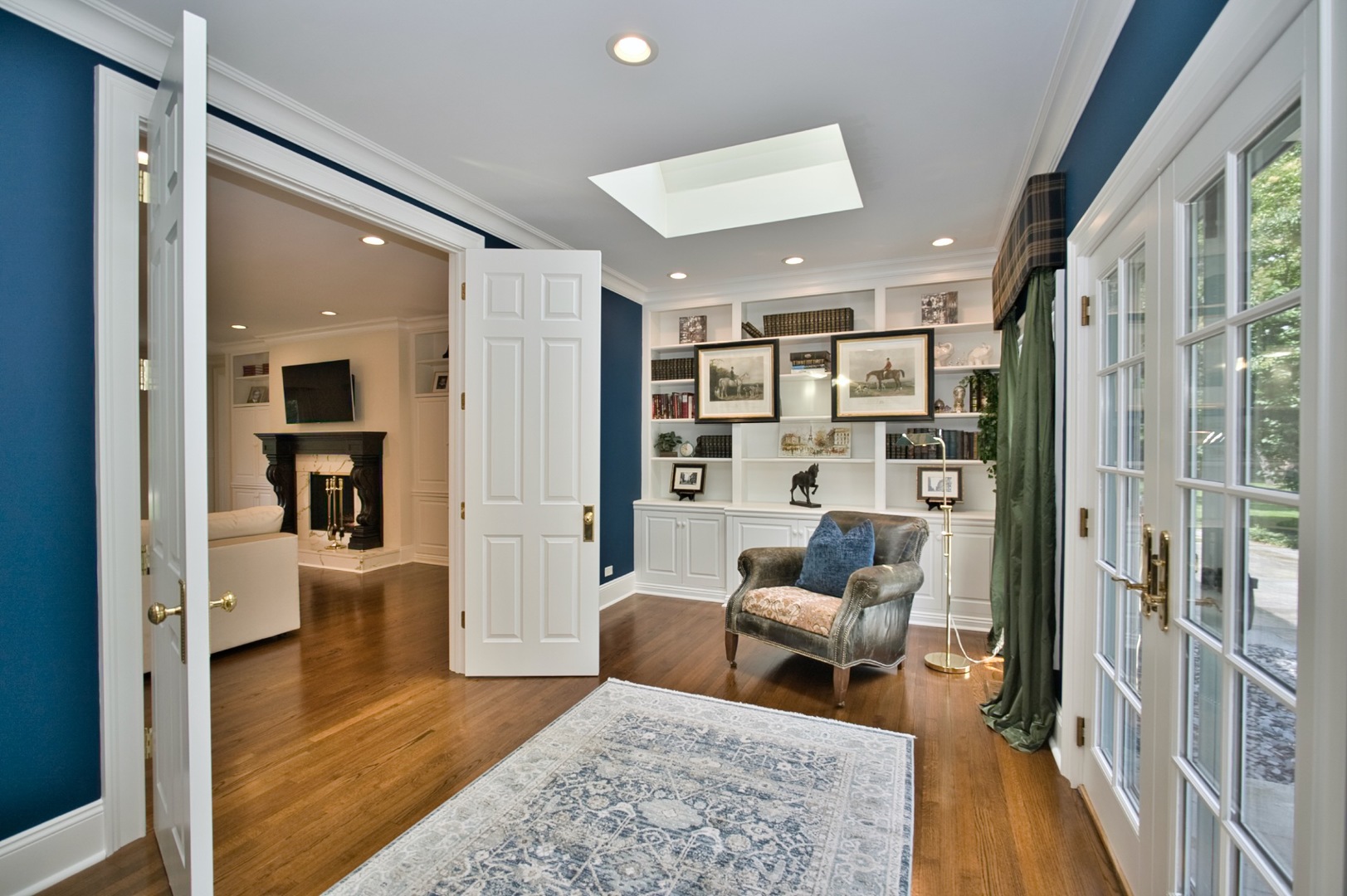 Lake Forest, Illinois, 60045, United States, 4 Bedrooms Bedrooms, ,5 BathroomsBathrooms,Residential,For Sale,1986111