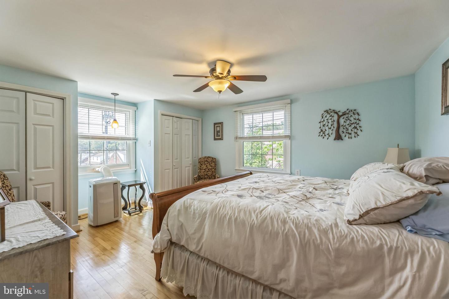 Drexel Hill, Pennsylvania, 19026, United States, 5 Bedrooms Bedrooms, ,6 BathroomsBathrooms,Residential,For Sale,1934182