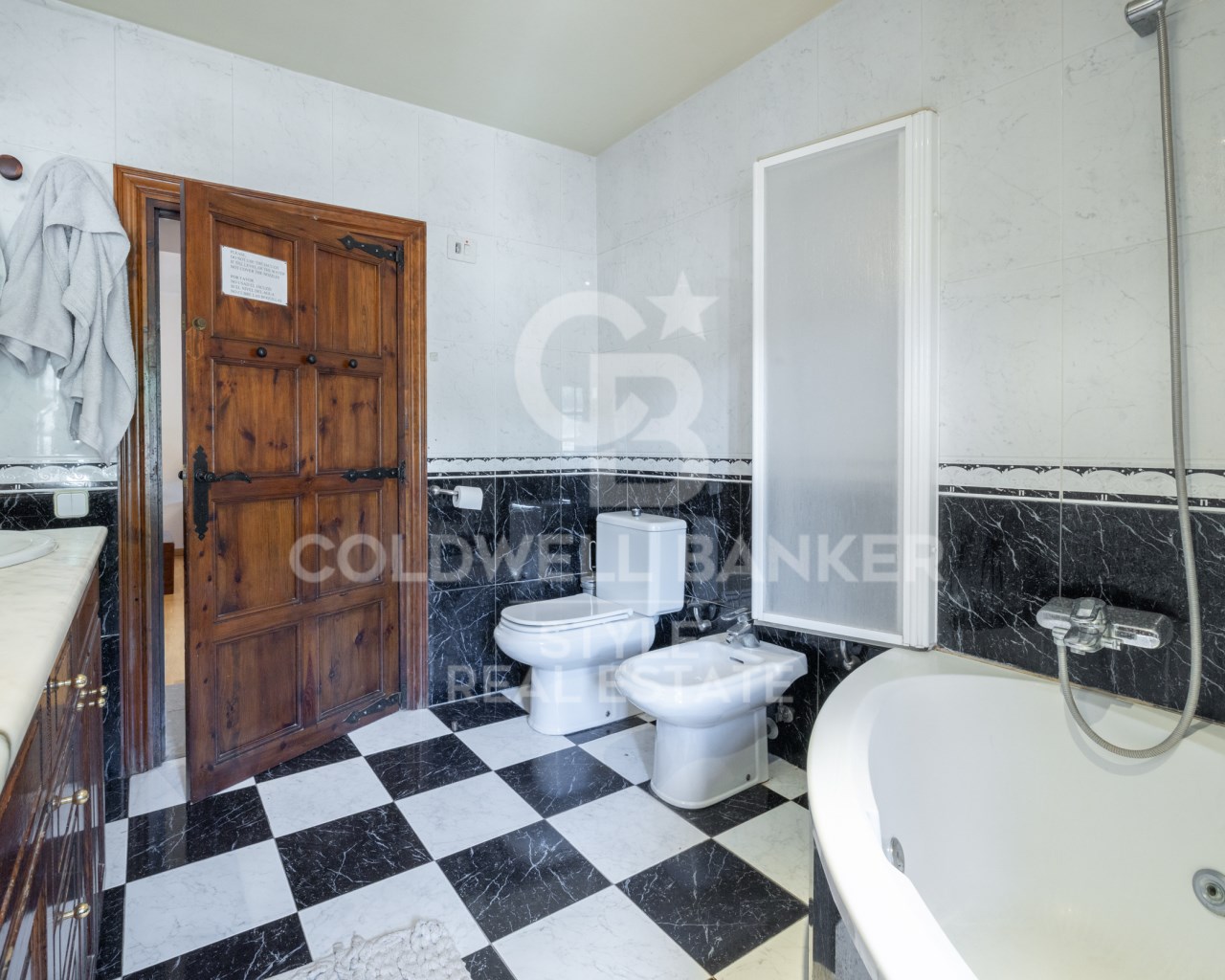 Talamanca, Catalonia, ES, 8 Bedrooms Bedrooms, ,11 BathroomsBathrooms,Residential,For Sale,1987554