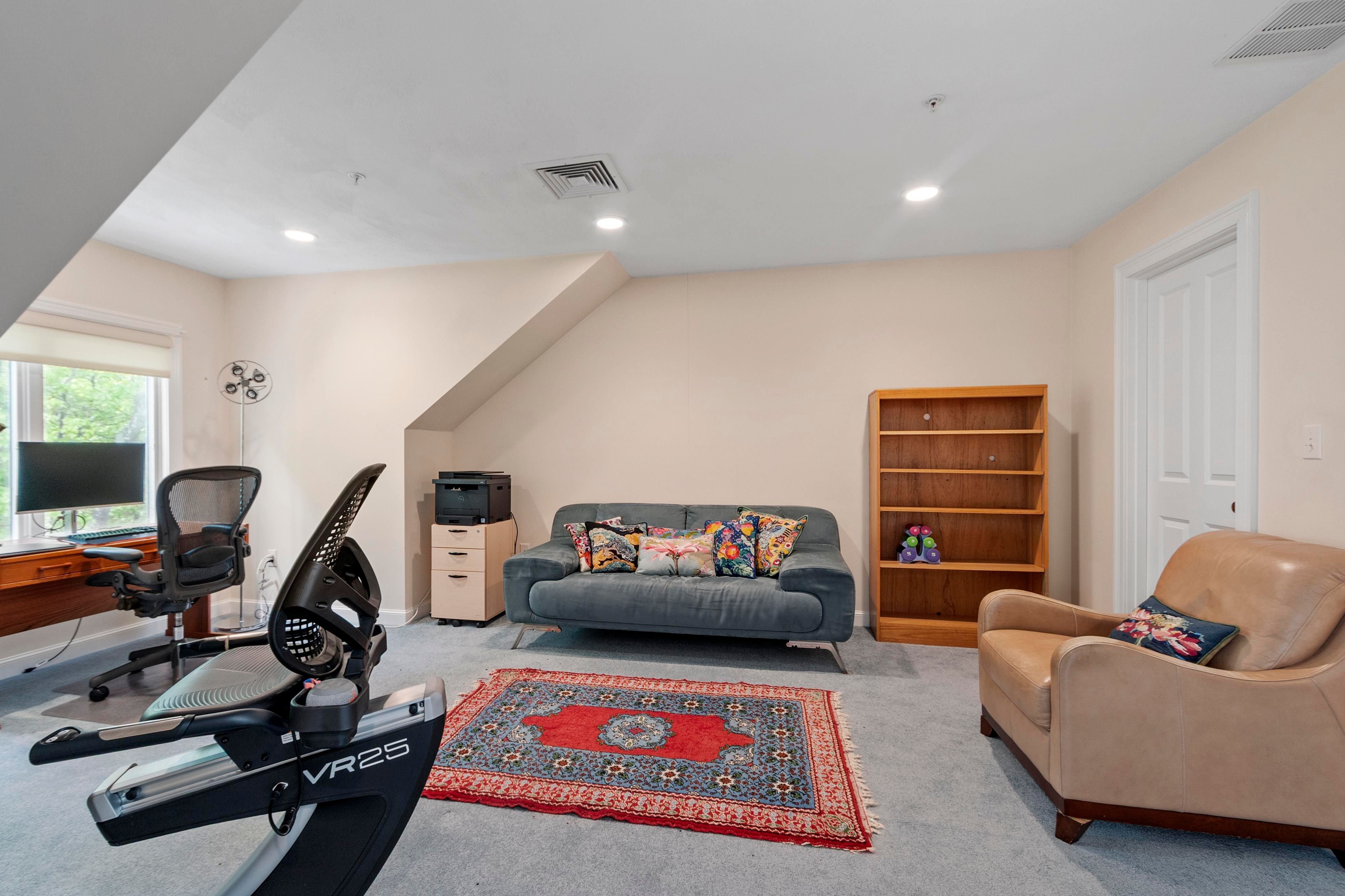  5 Vine Brook Way, Woburn, MA 01801 - 物件實景