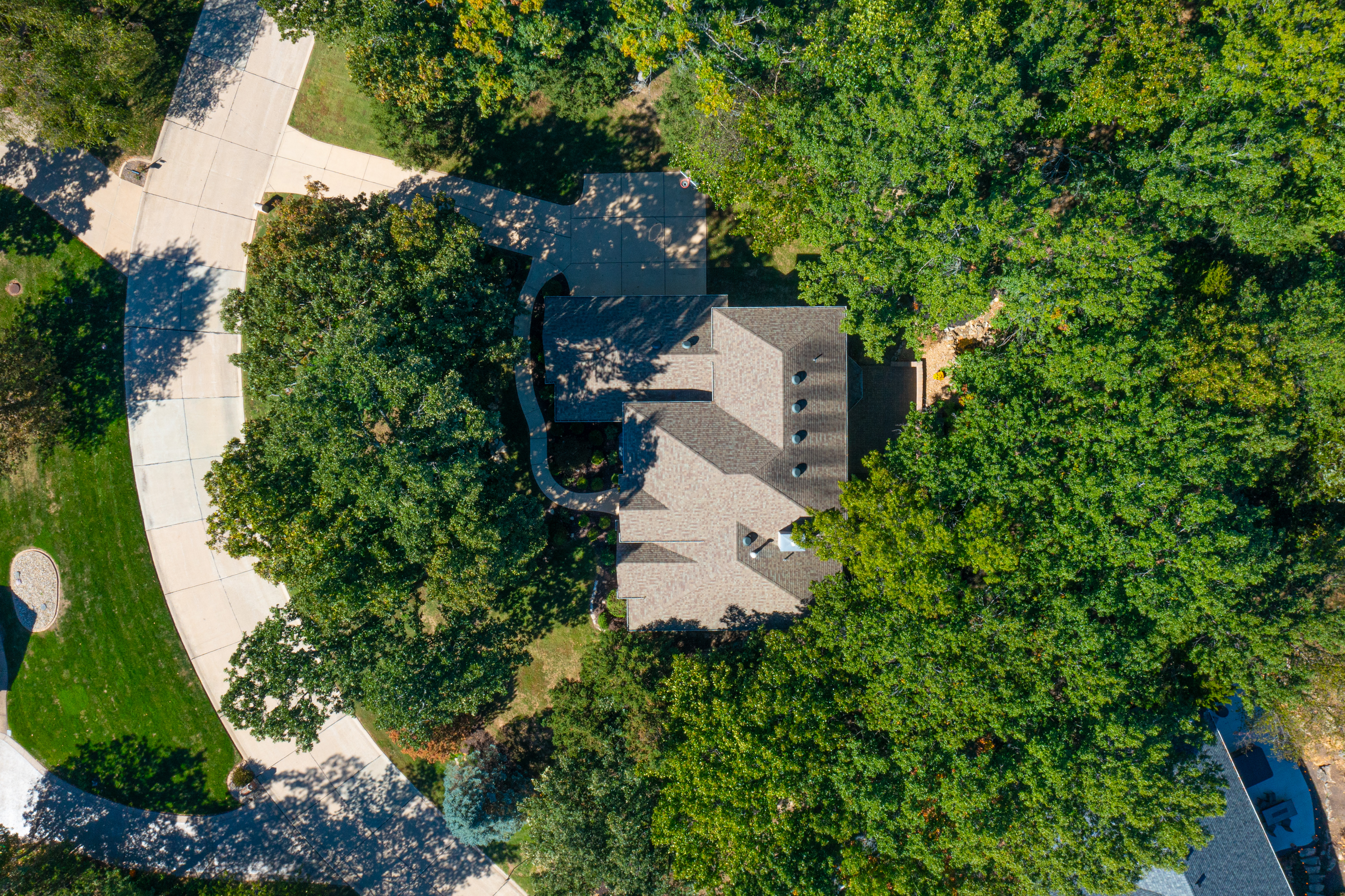  Experience resort-style living in this stunning 1.5-story home - 物件實景