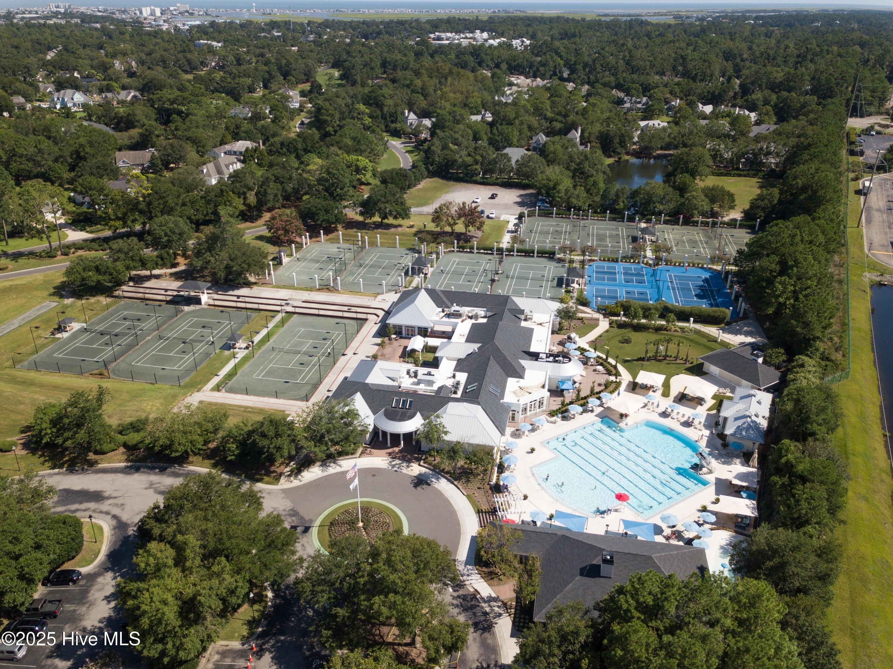 Wilmington, North Carolina, 28405, United States, 3 Bedrooms Bedrooms, ,3 BathroomsBathrooms,Residential,For Sale,1924971