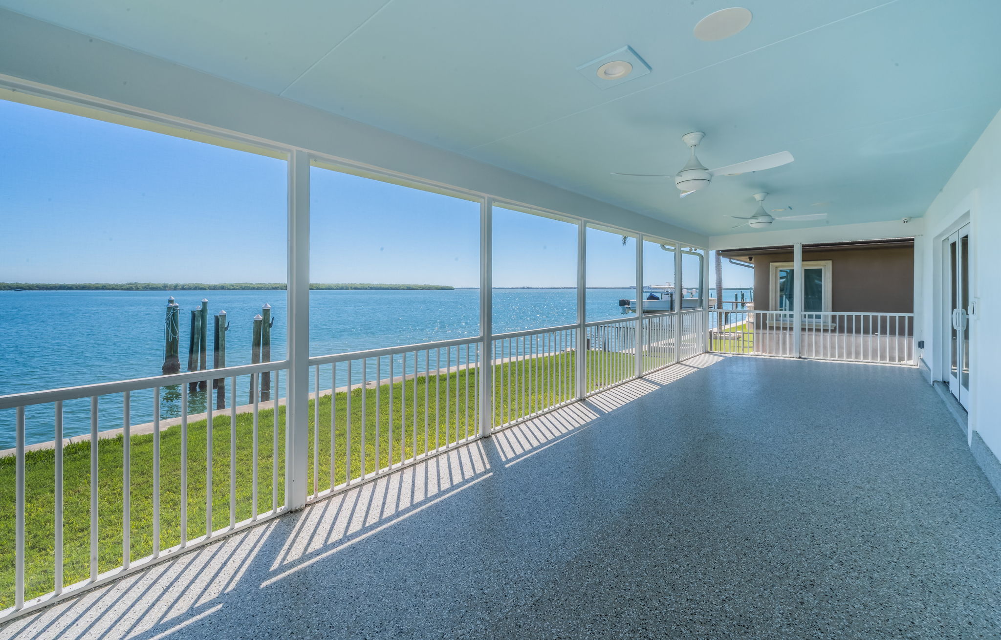 St Petersburg, Florida, 33715, United States, 4 Bedrooms Bedrooms, ,6 BathroomsBathrooms,Residential,For Sale,1978713