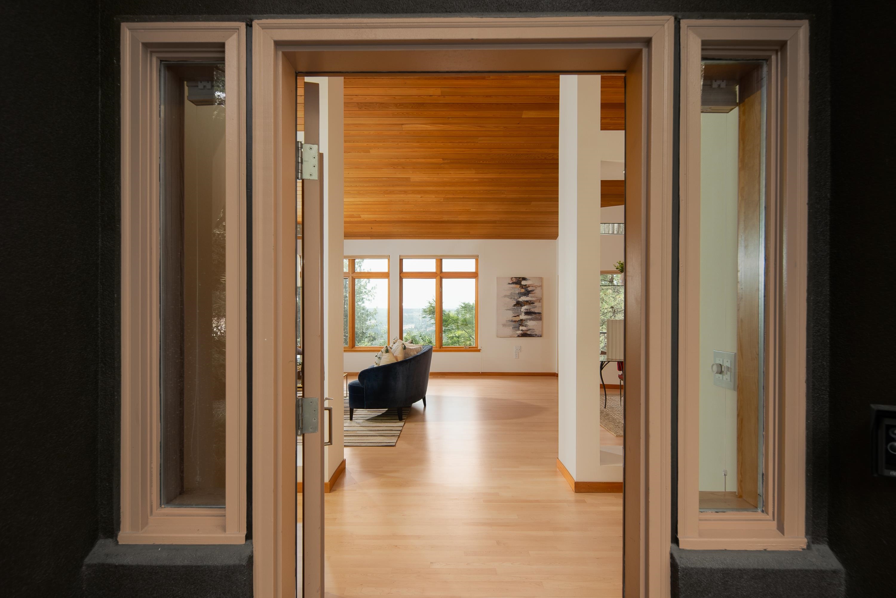 Spokane, Washington, 99223, United States, 4 Bedrooms Bedrooms, ,4 BathroomsBathrooms,Residential,For Sale,2002514