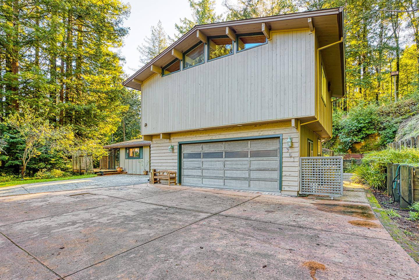 Felton, California, 95018, United States, 3 Bedrooms Bedrooms, ,3 BathroomsBathrooms,Residential,For Sale,1996895